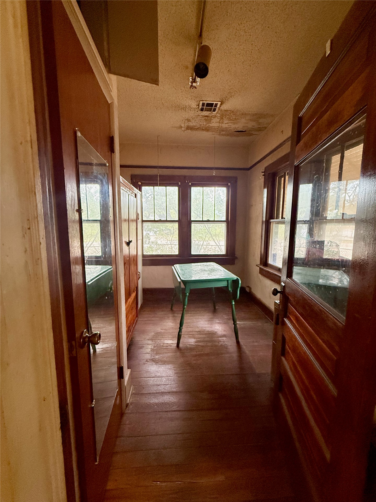822 E Oklahoma Property Photo 11