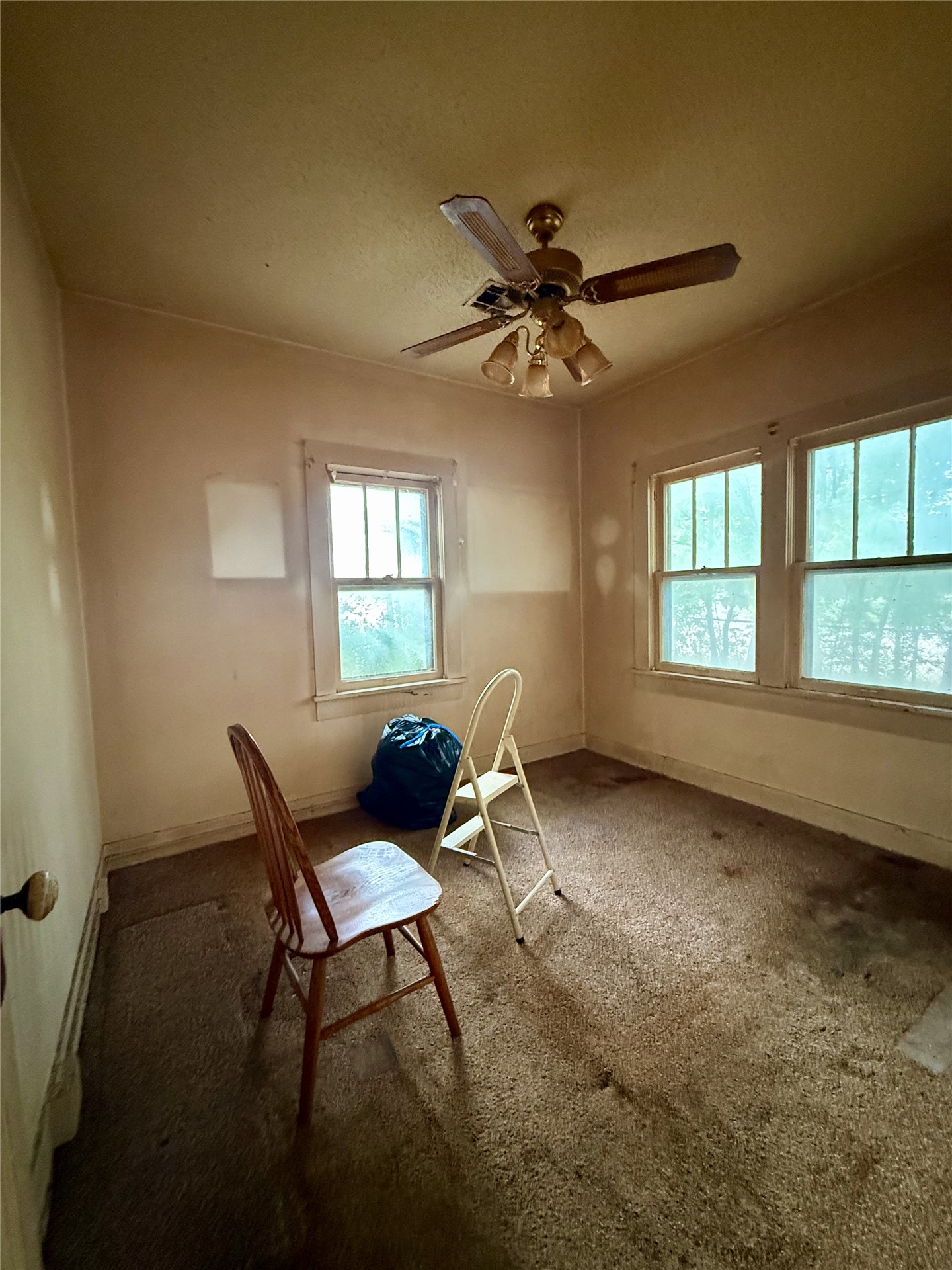 822 E Oklahoma Property Photo 14