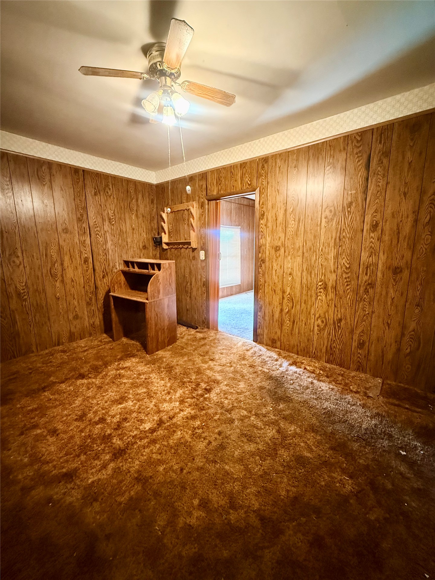 324 S Rogers Avenue Property Photo 10