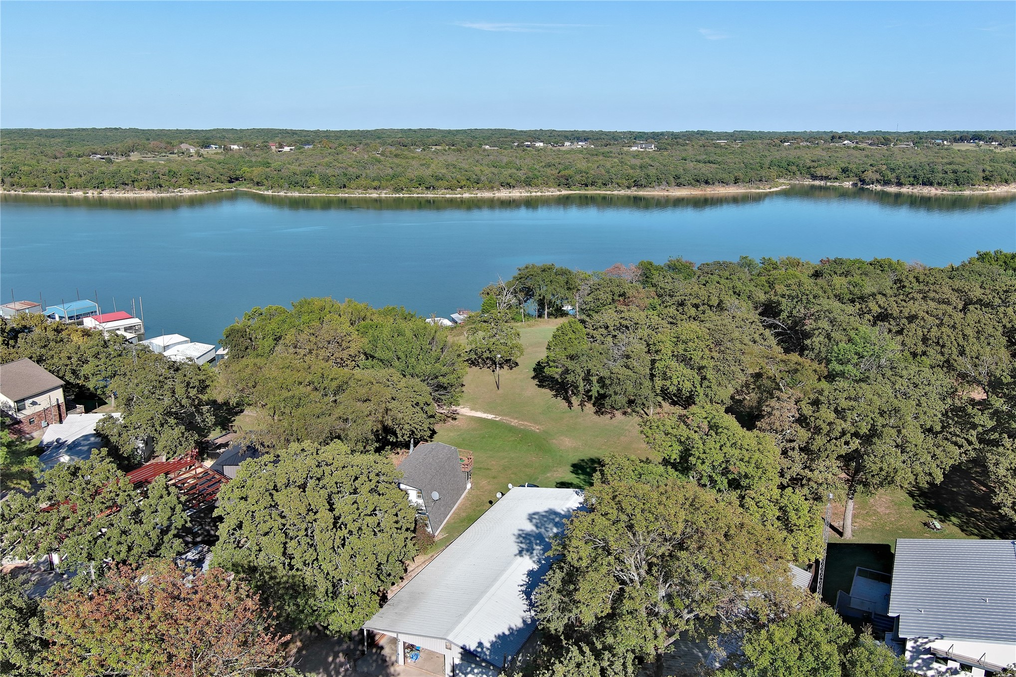 4410 Lakeshore Property Photo 1