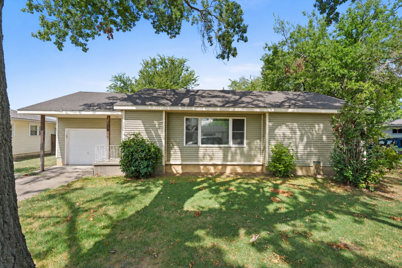 3506 Wayside Drive Property Photo 1