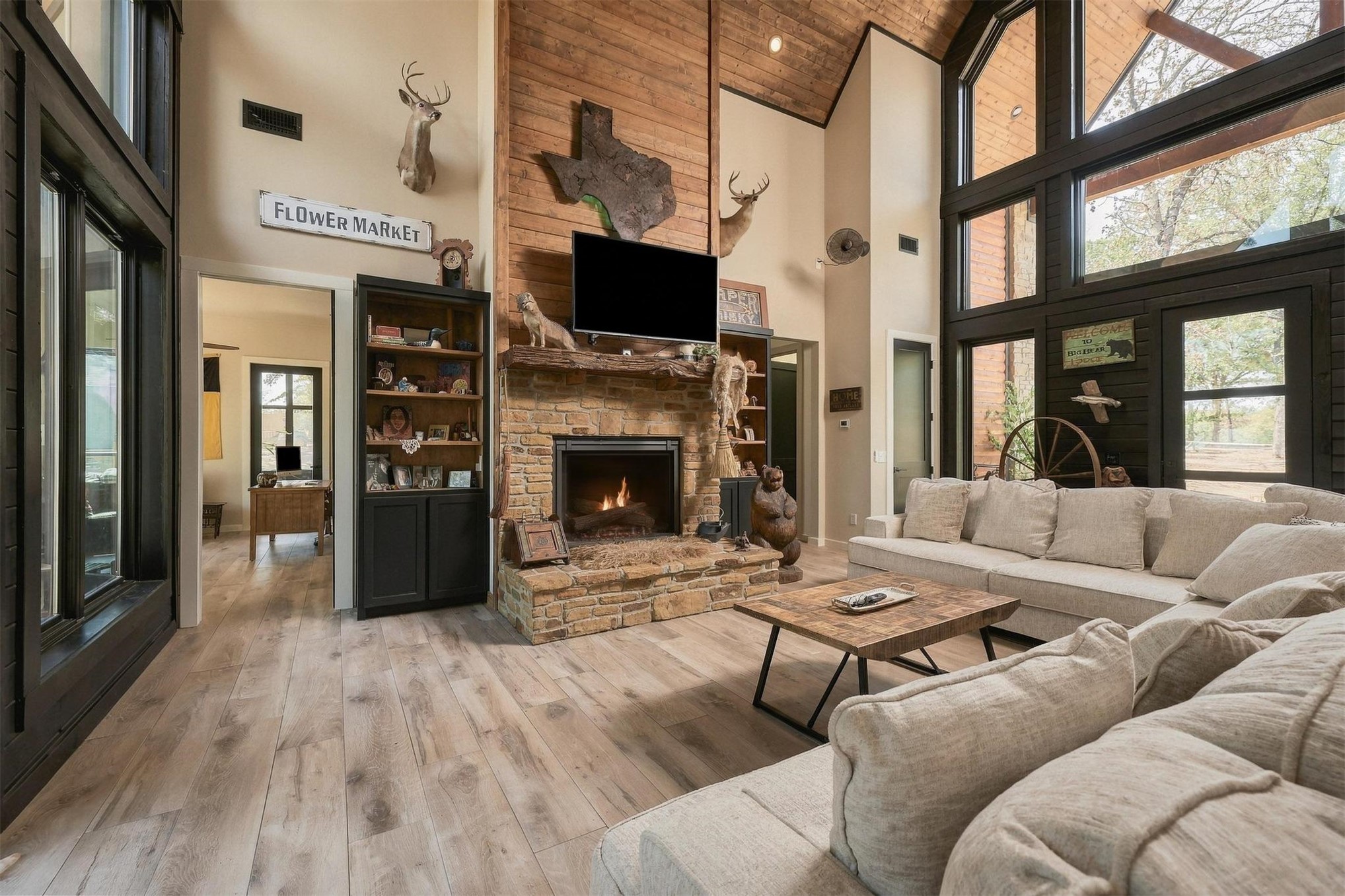 602 Lazy J Lane Property Photo 15