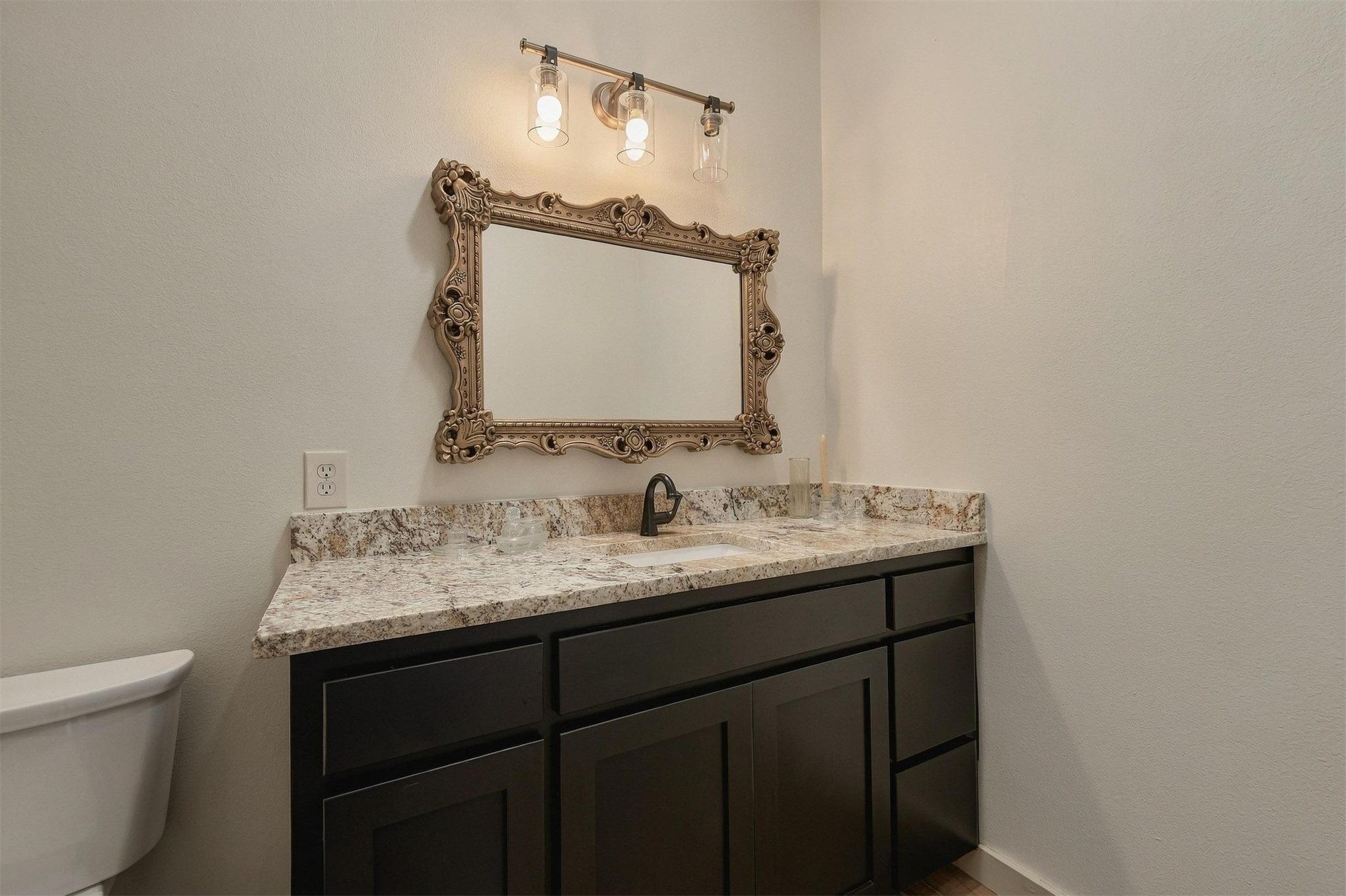 602 Lazy J Lane Property Photo 36