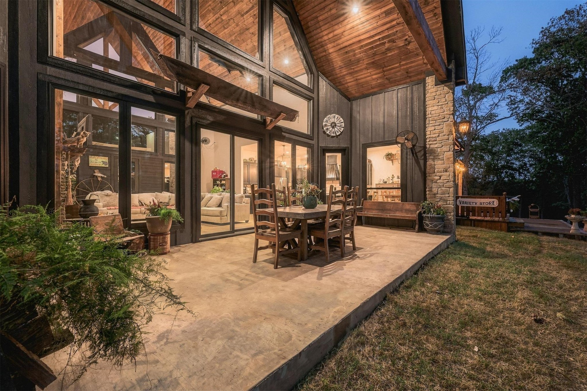 602 Lazy J Lane Property Photo 60