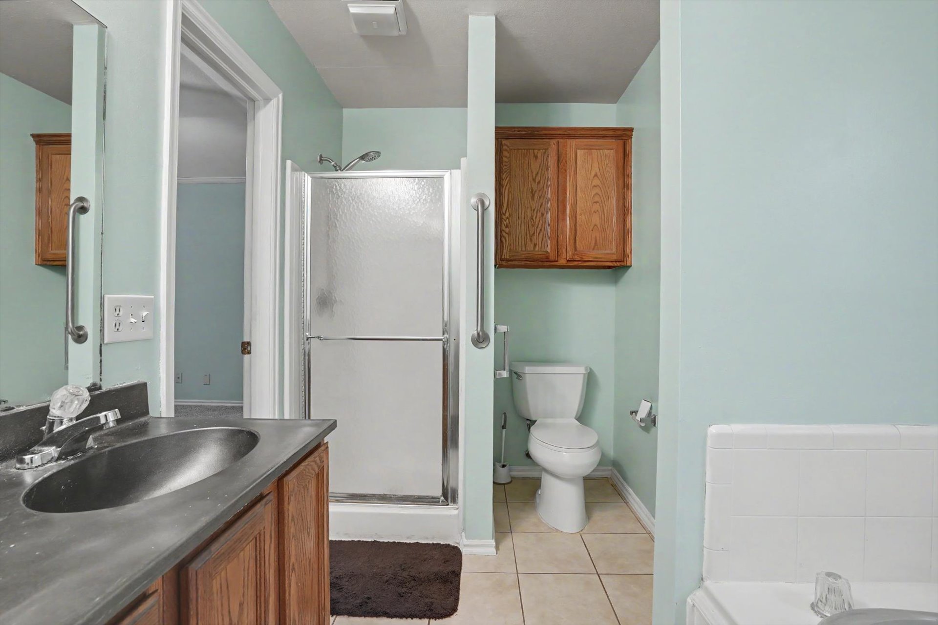 8810 E 95th Street Property Photo 19