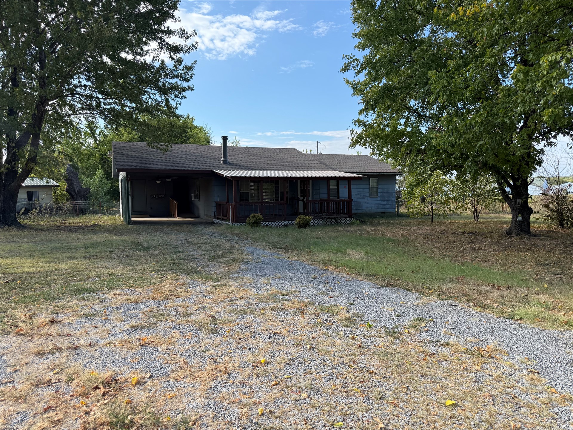 105 Leaning Tree Road Property Photo 1