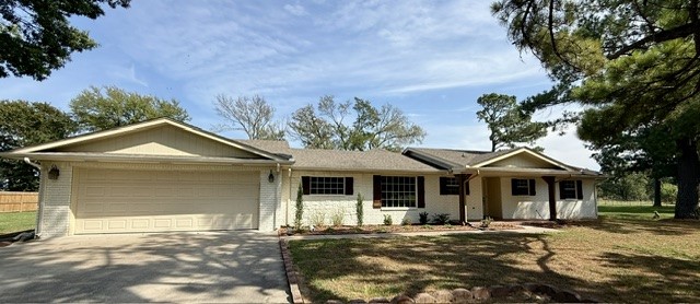 452 Sandy Lane Property Photo 1