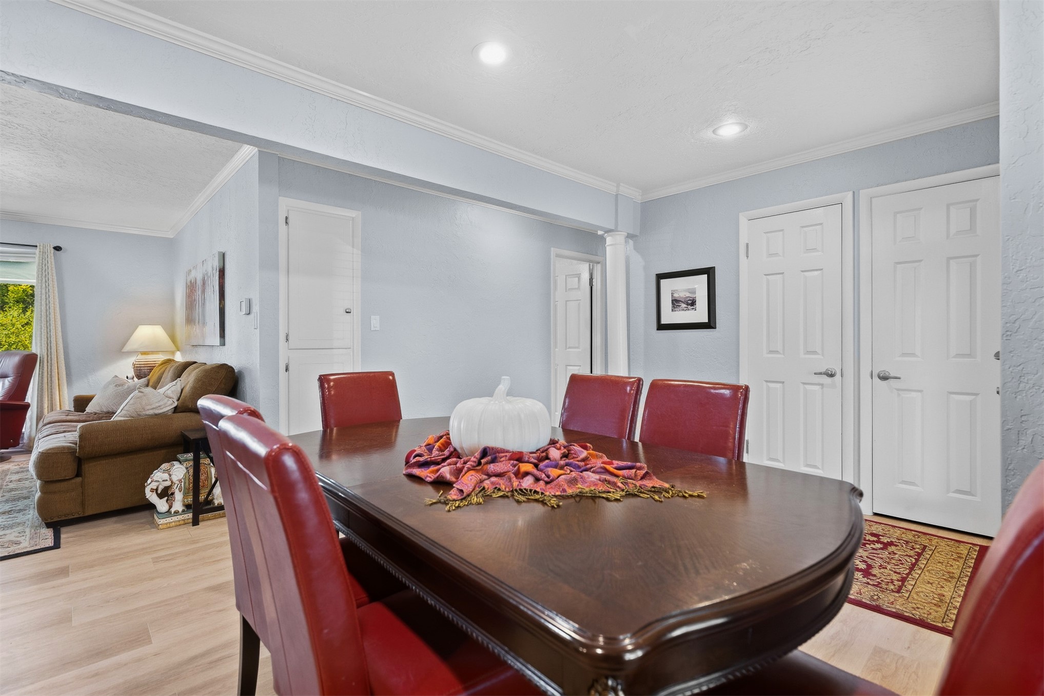 211 Meadow Road Property Photo 5