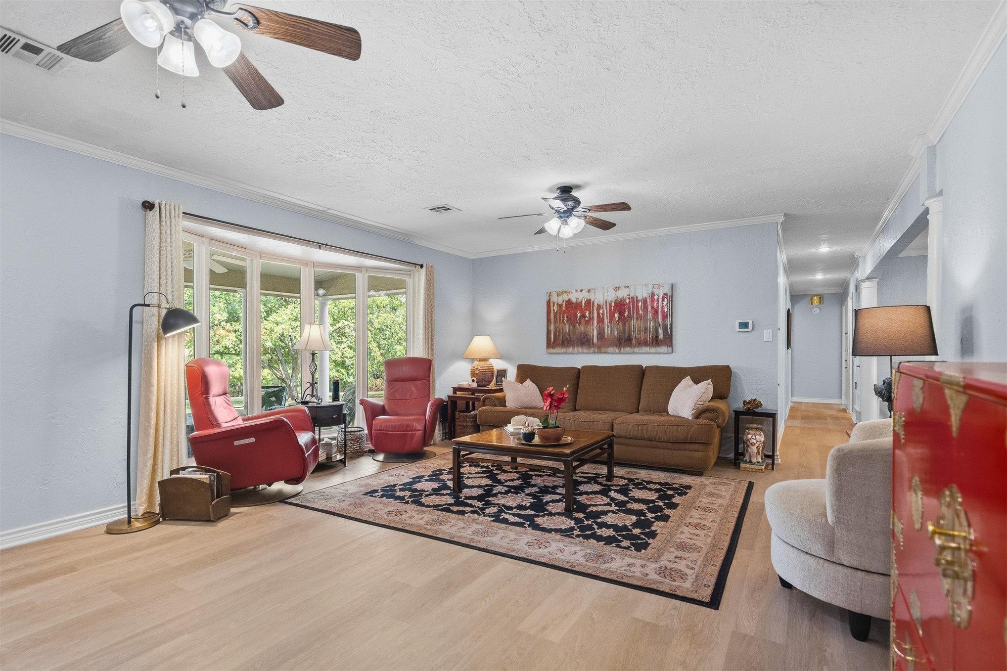 211 Meadow Road Property Photo 8
