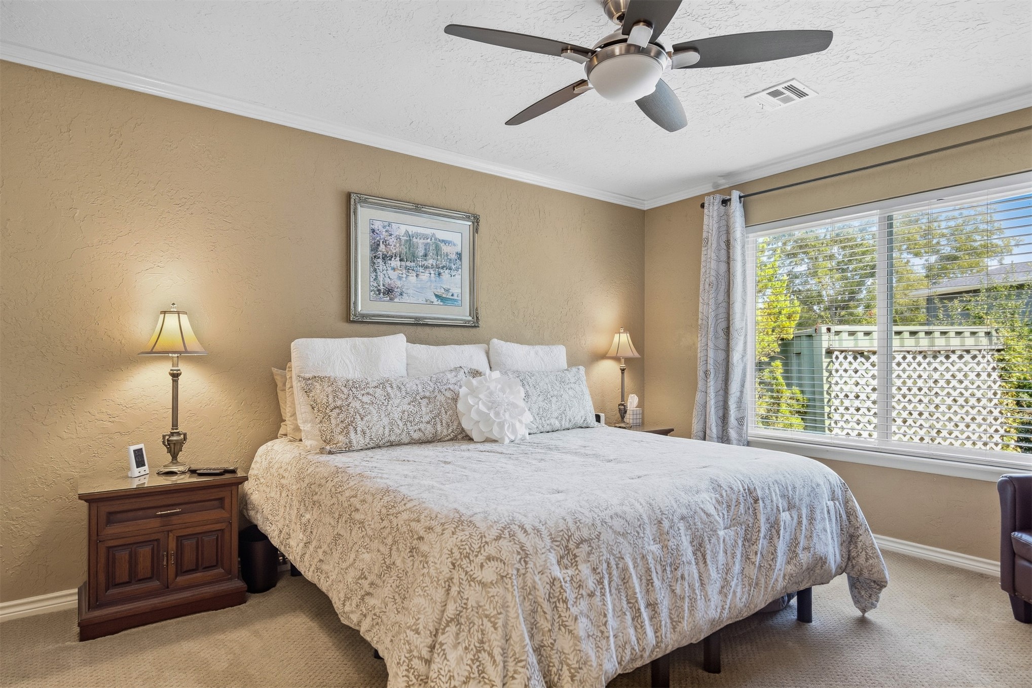 211 Meadow Road Property Photo 15