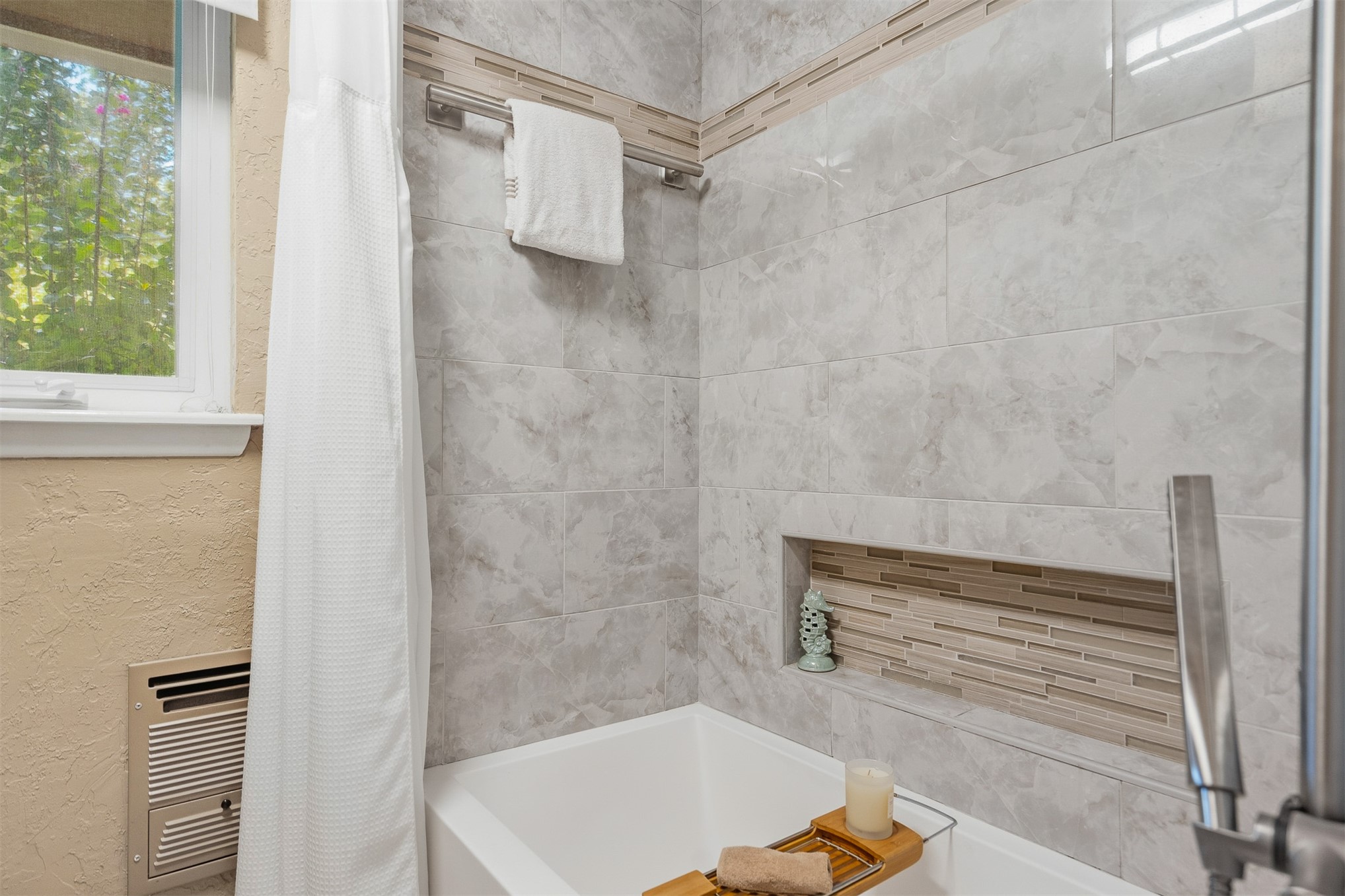 211 Meadow Road Property Photo 25