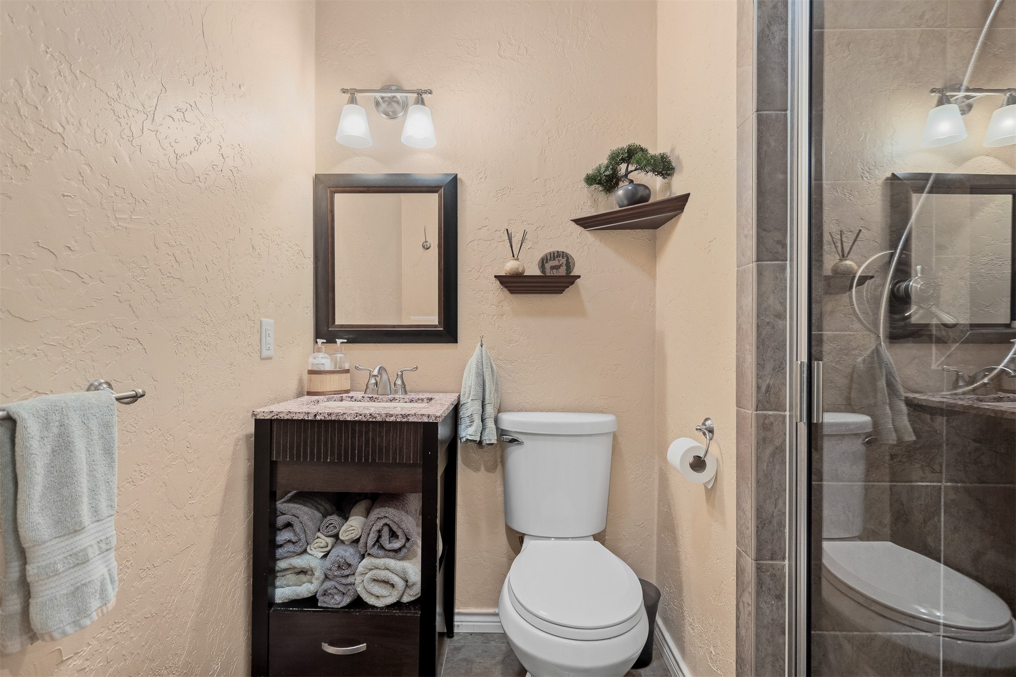 211 Meadow Road Property Photo 29