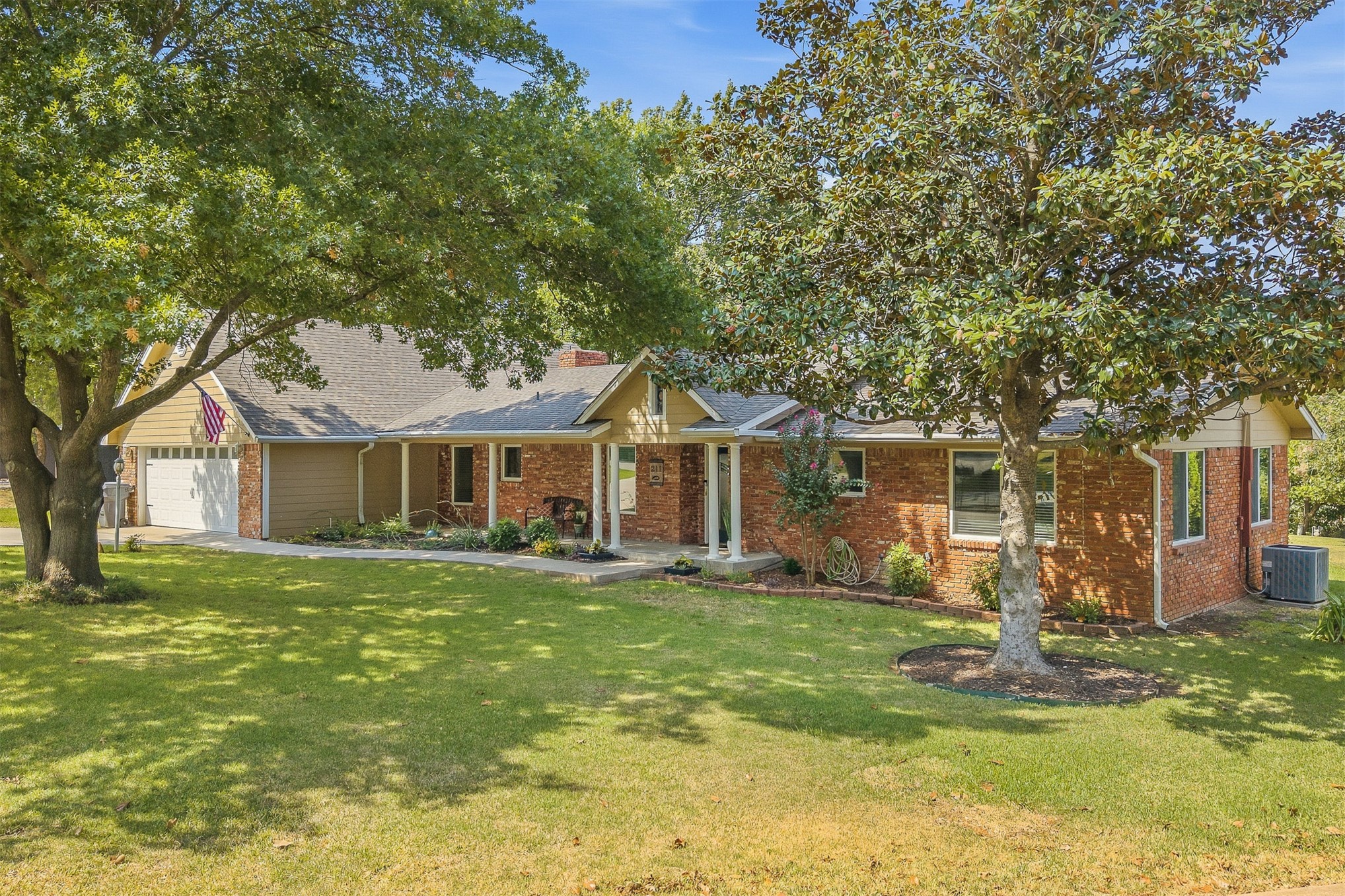 211 Meadow Road Property Photo 34