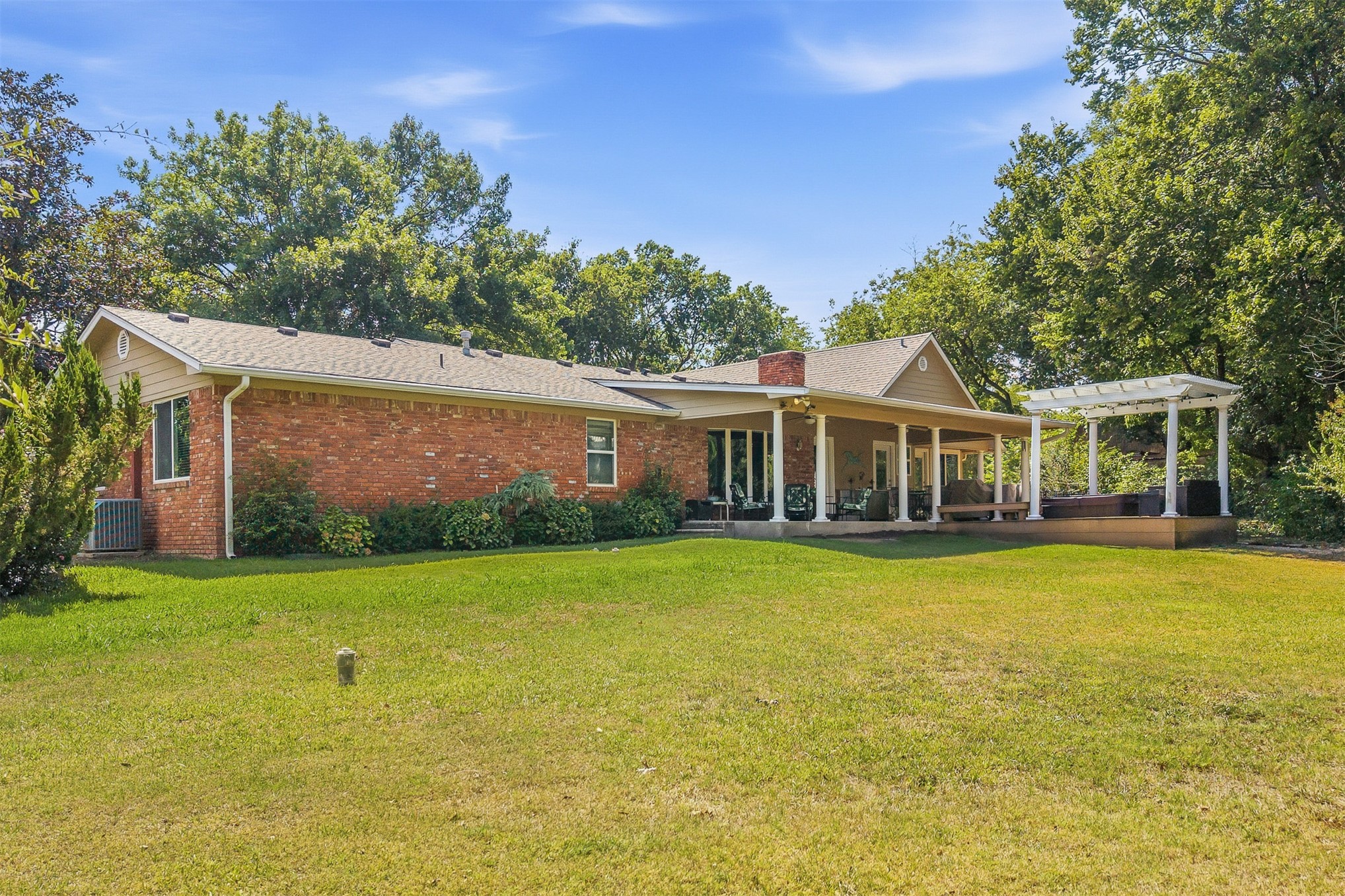 211 Meadow Road Property Photo 35