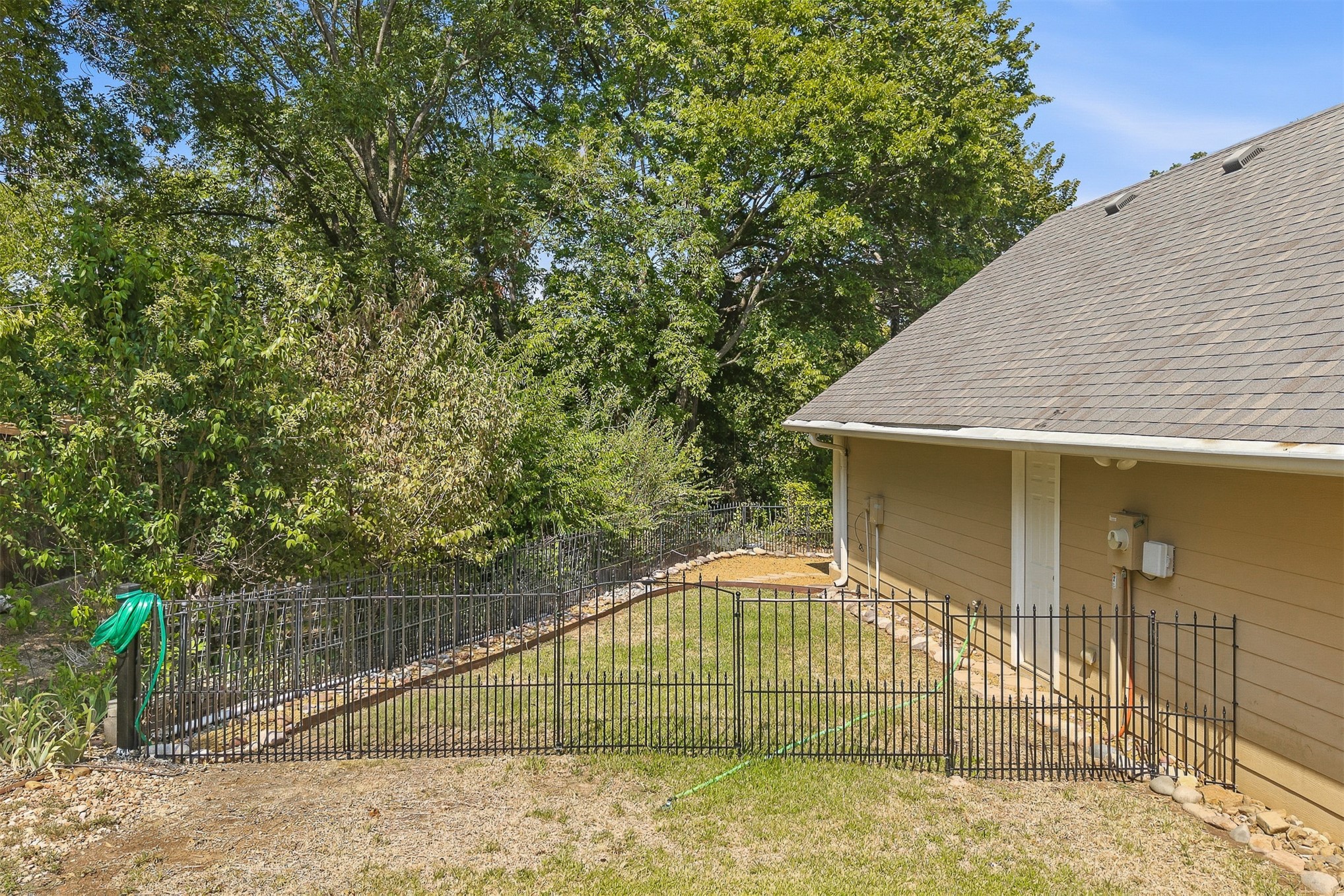 211 Meadow Road Property Photo 43