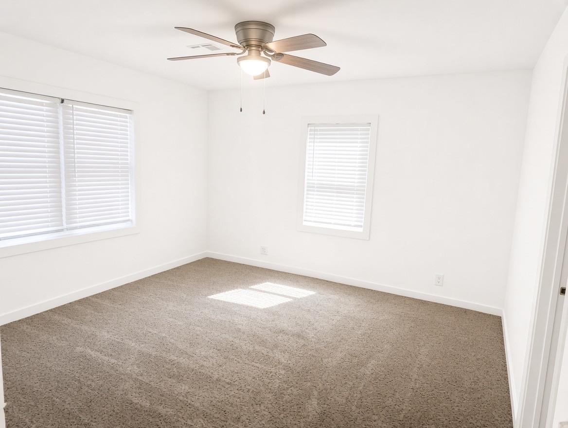 713 Wolverton Property Photo 8