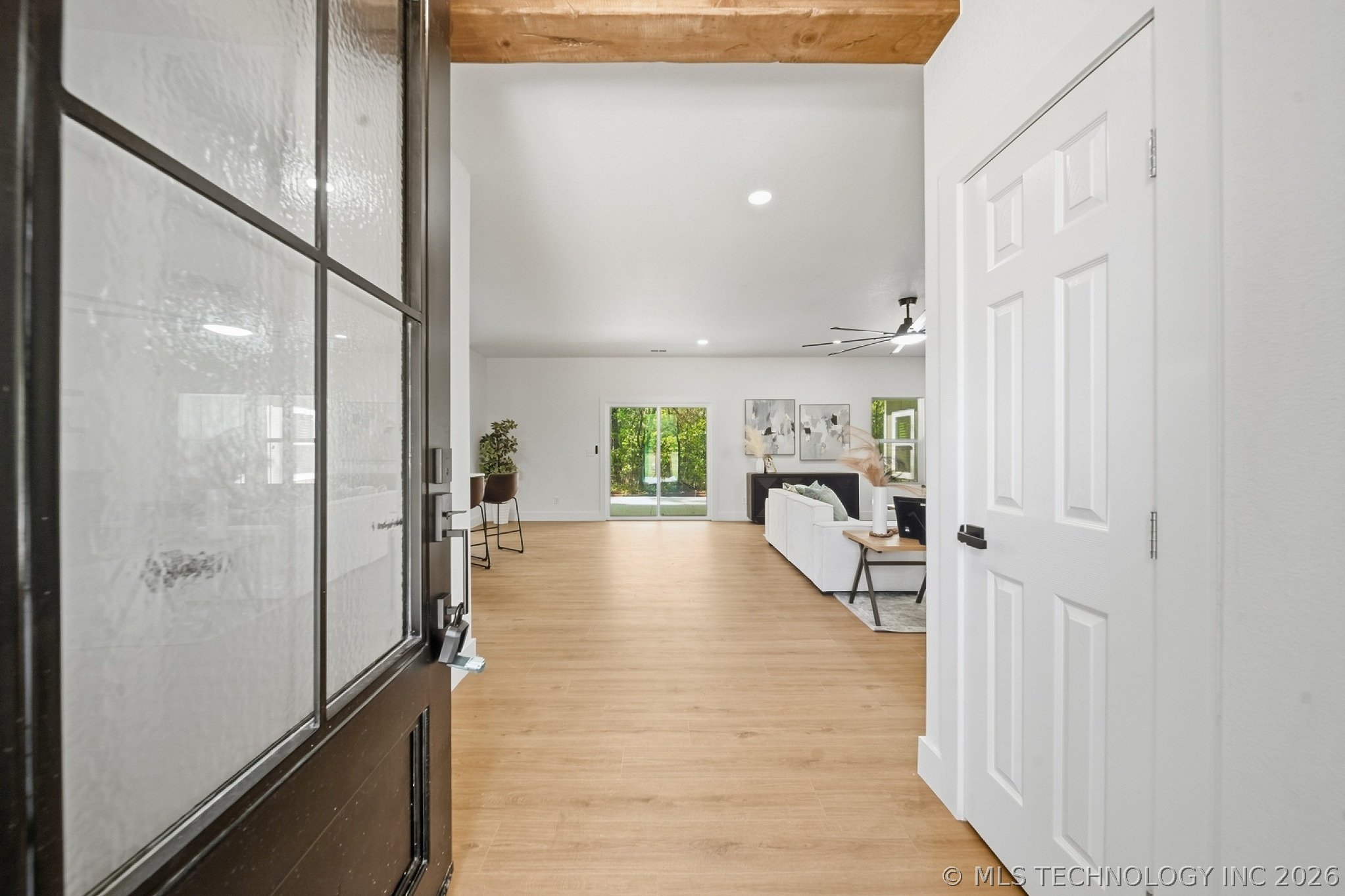 28804 S Meadow Road Property Photo 8