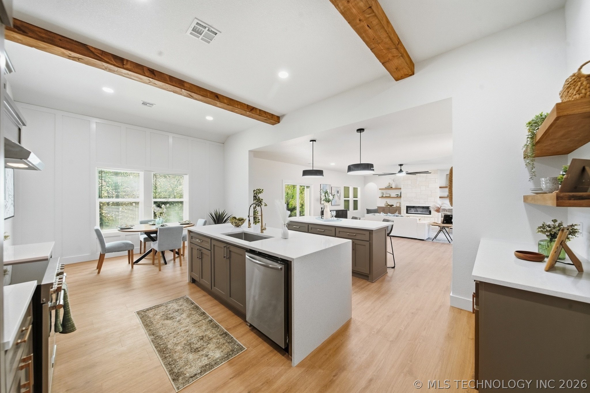 28804 S Meadow Road Property Photo 17