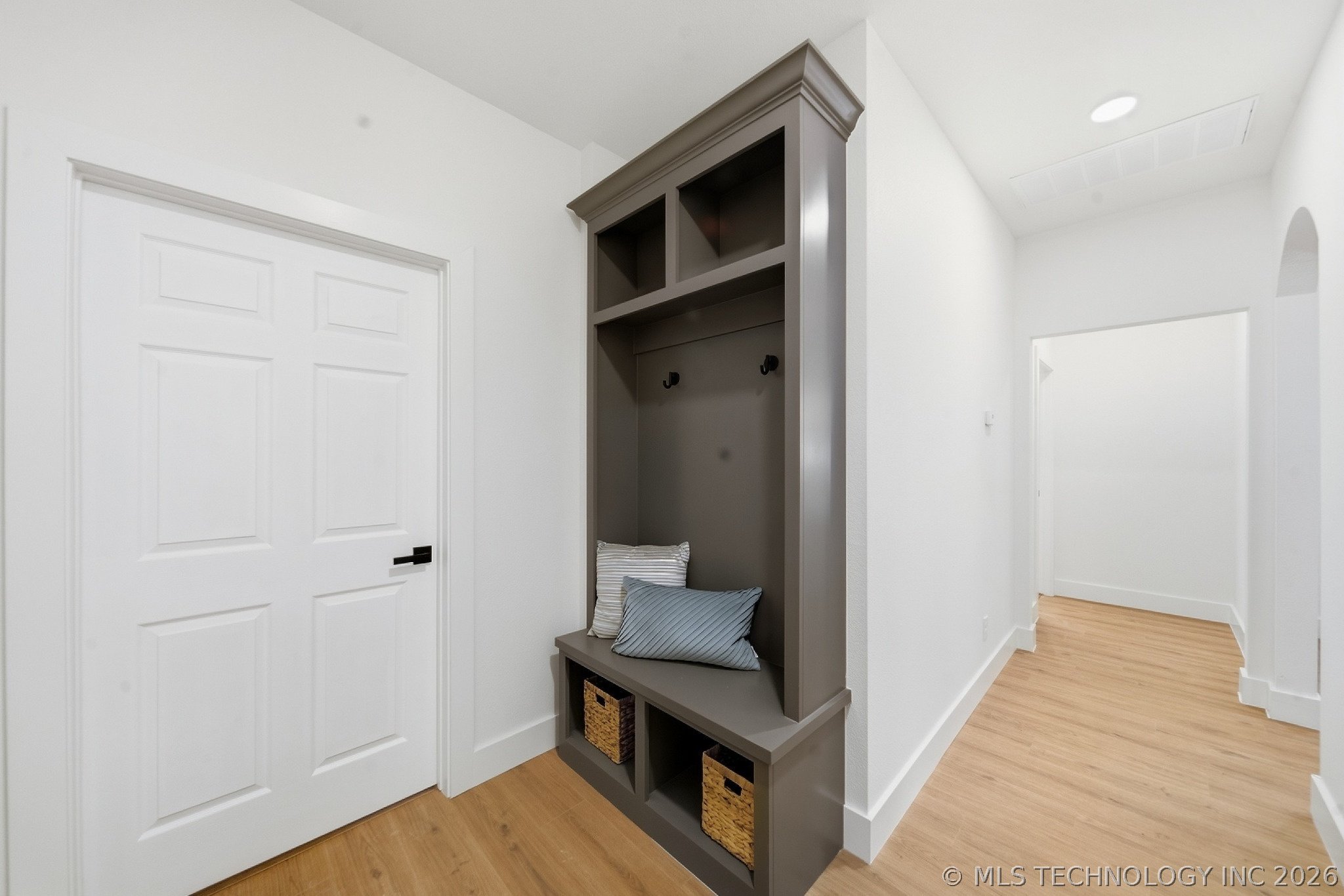 28804 S Meadow Road Property Photo 24