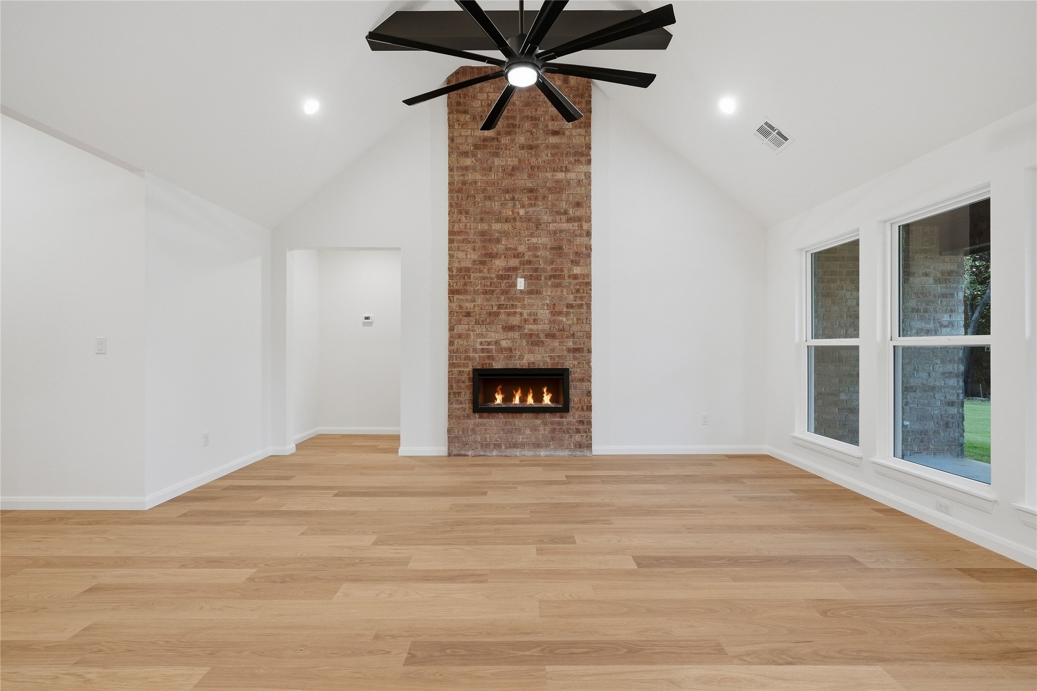 30 32nd Street Property Photo 5