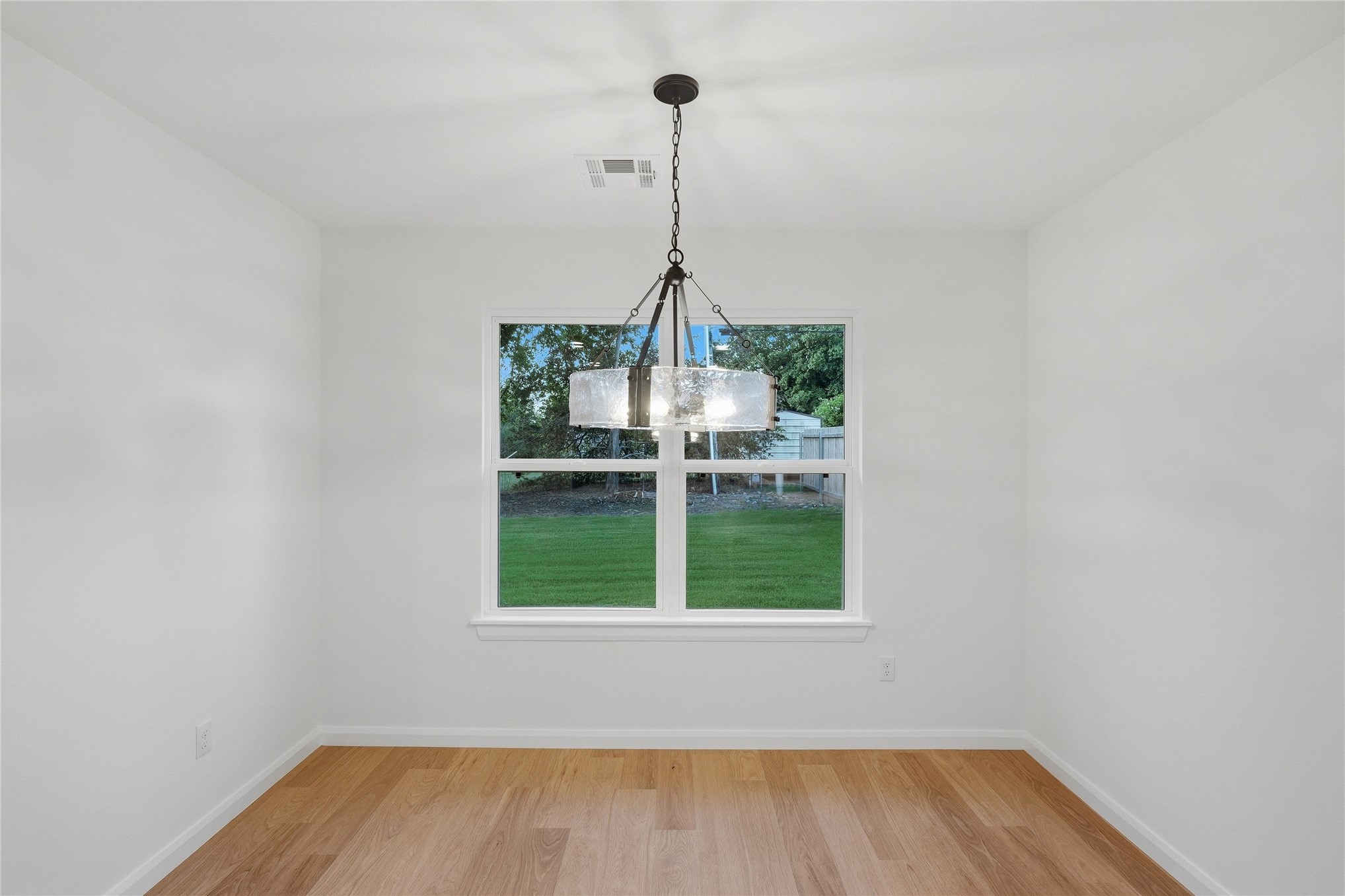 30 32nd Street Property Photo 10