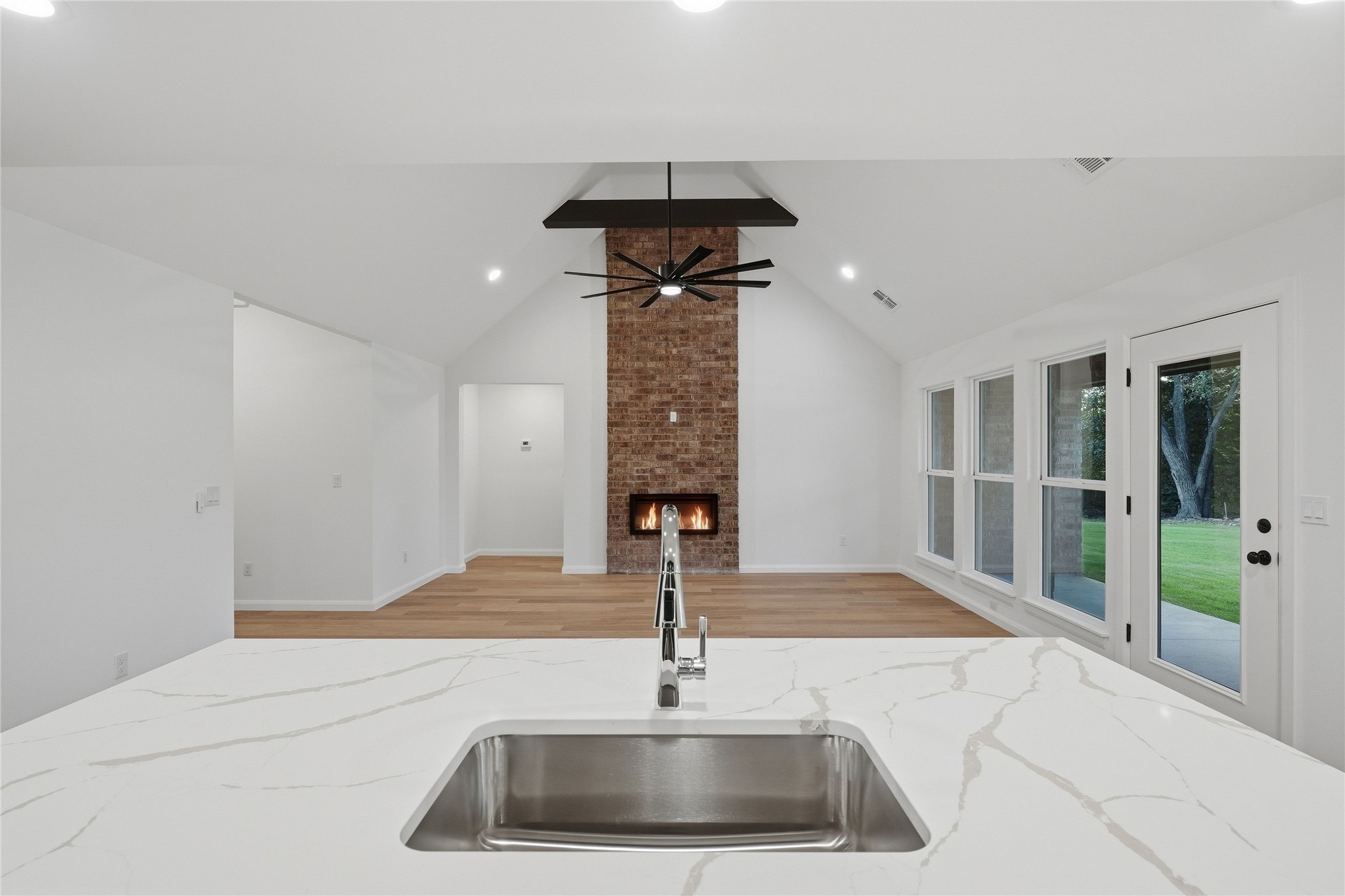 30 32nd Street Property Photo 13