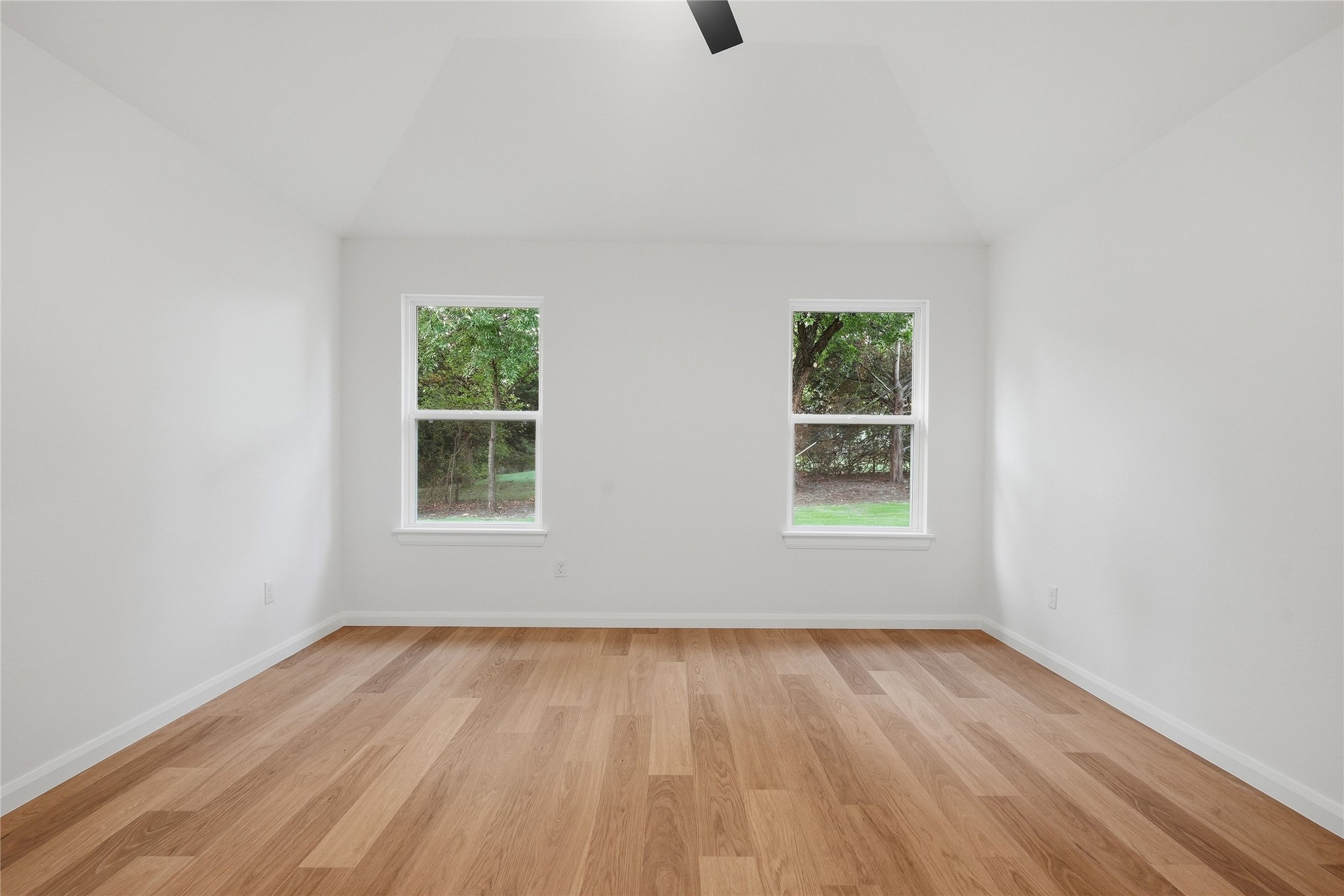 30 32nd Street Property Photo 32