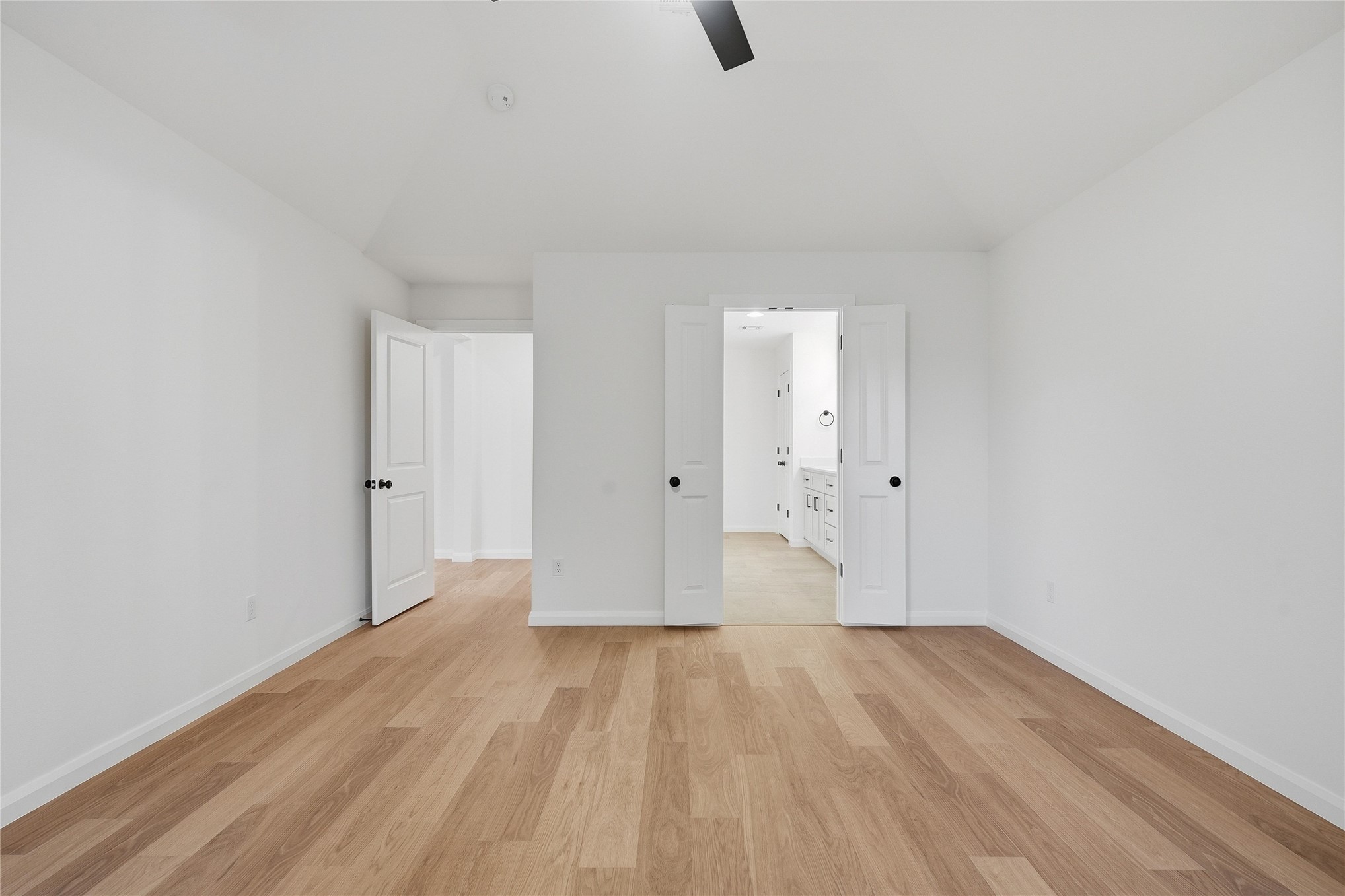 30 32nd Street Property Photo 33