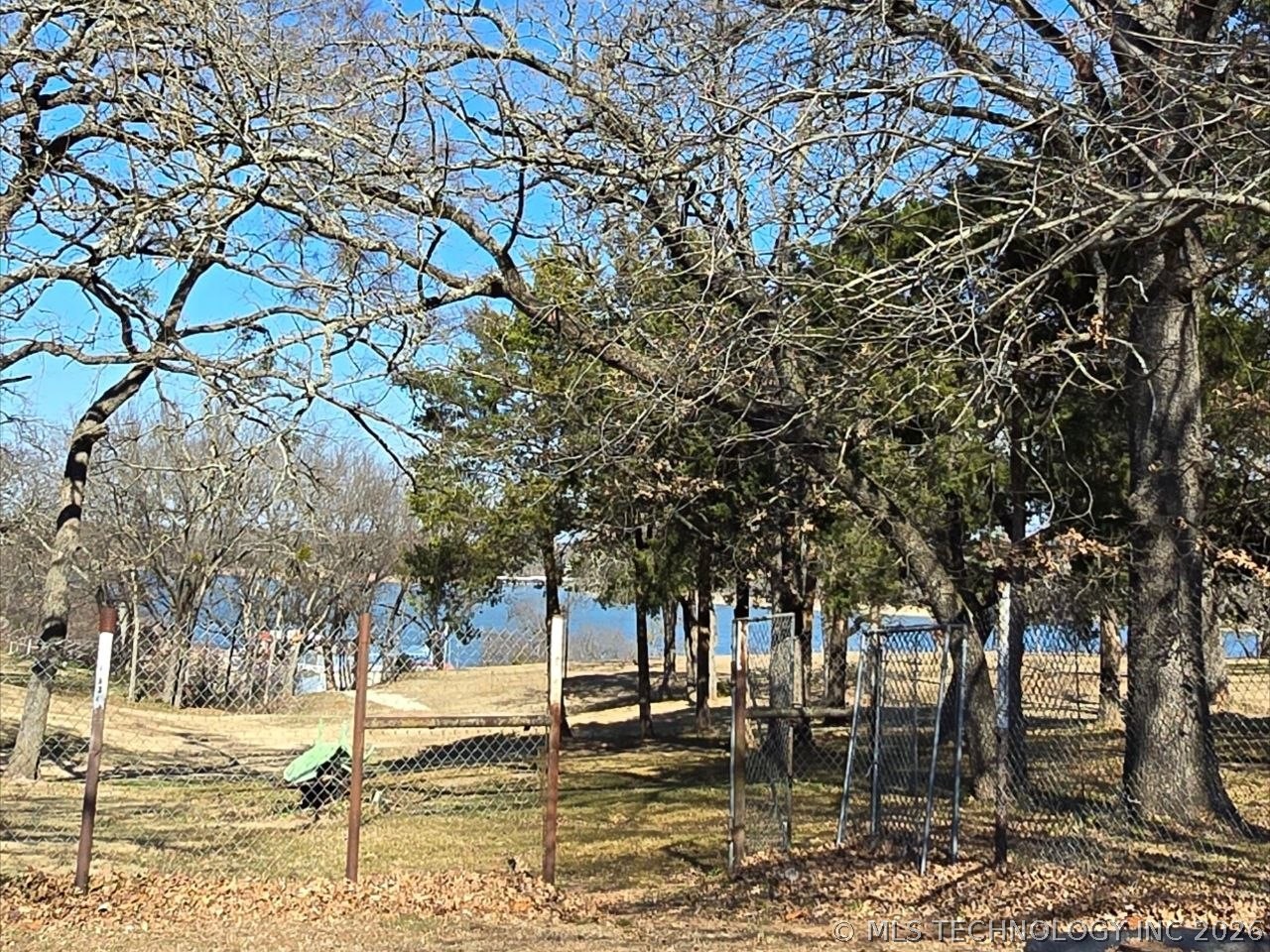 4390 Lakeshore Property Photo 11