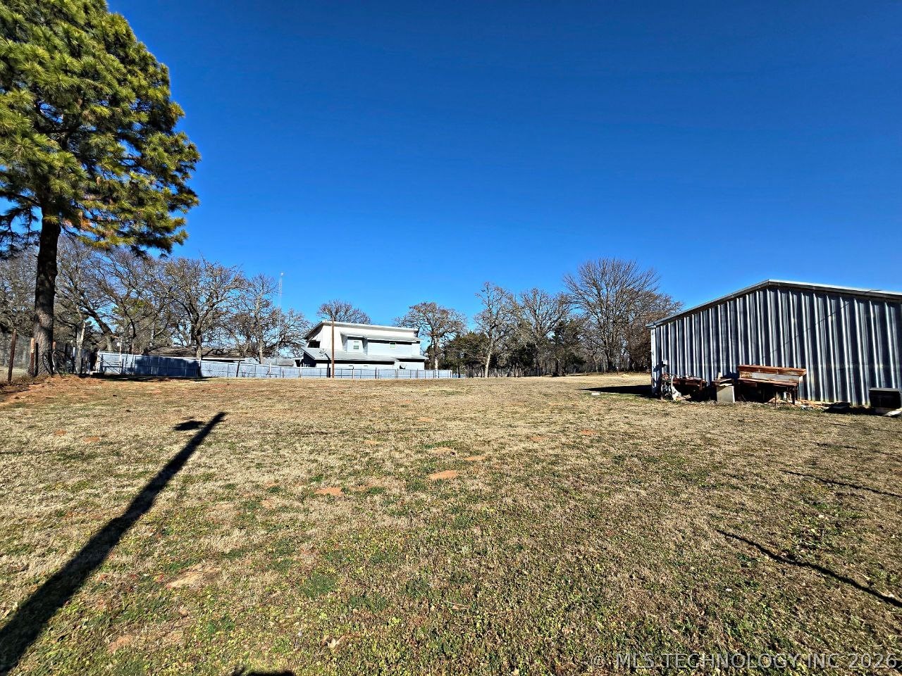 4390 Lakeshore Property Photo 13