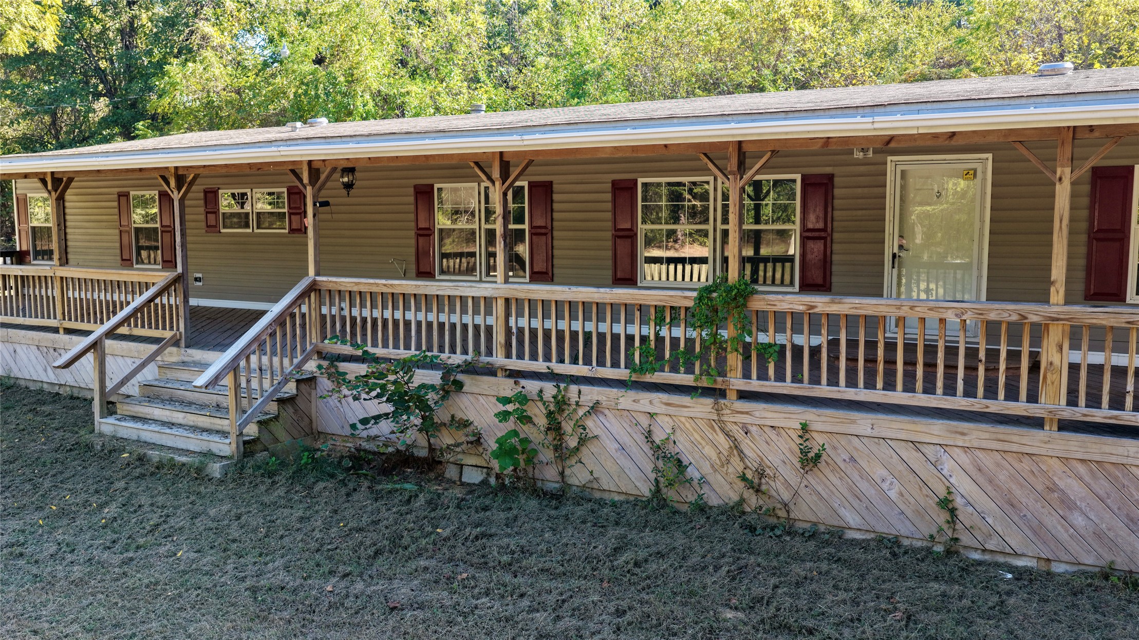 426098 Texanna Road Property Photo 1