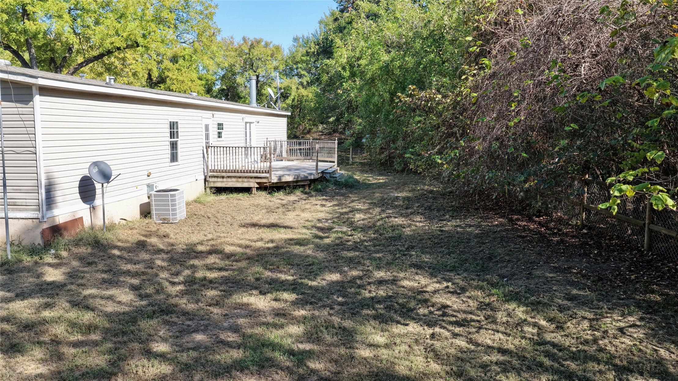 426098 Texanna Road Property Photo 6