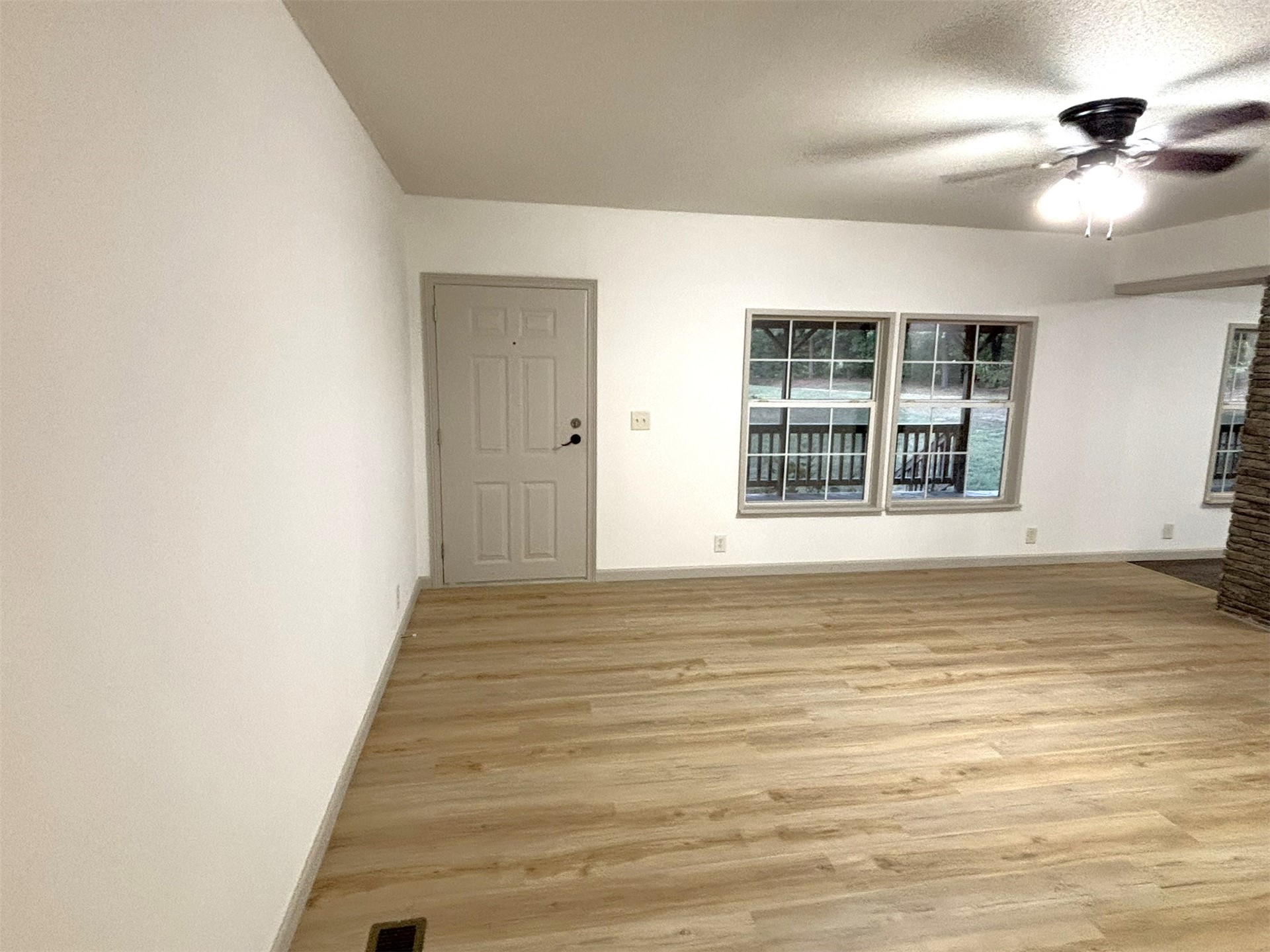 426098 Texanna Road Property Photo 13