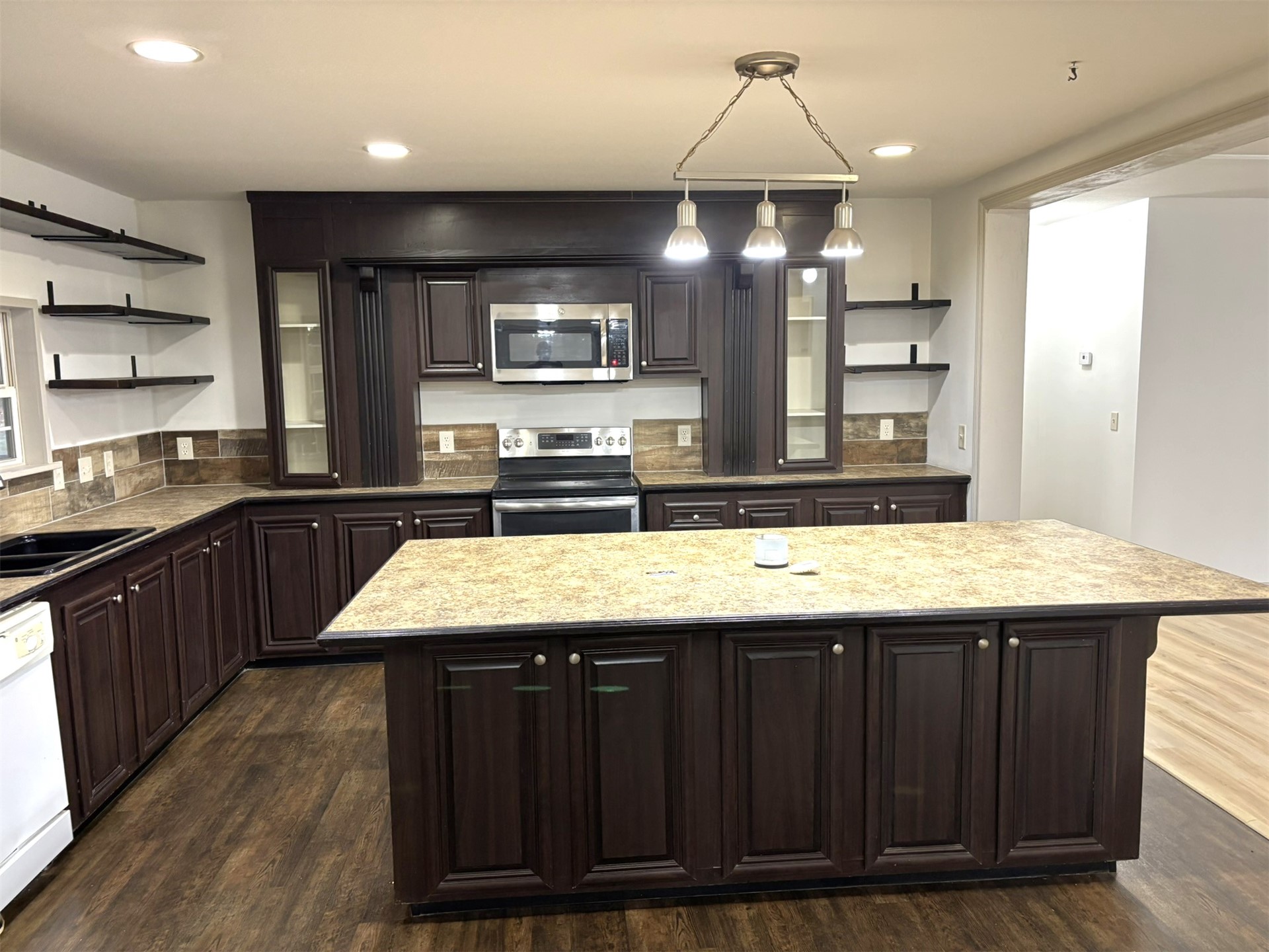 426098 Texanna Road Property Photo 17