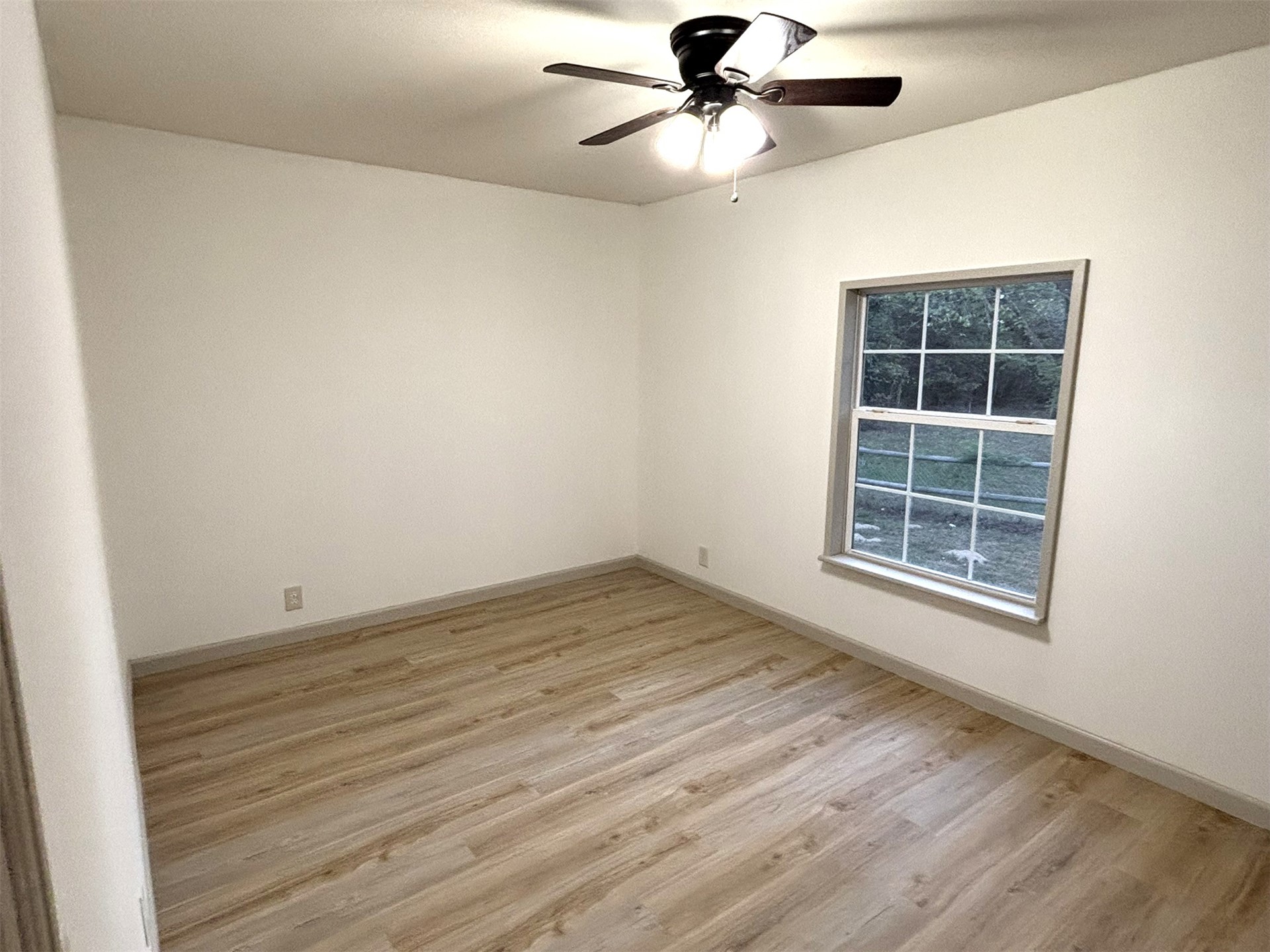 426098 Texanna Road Property Photo 36