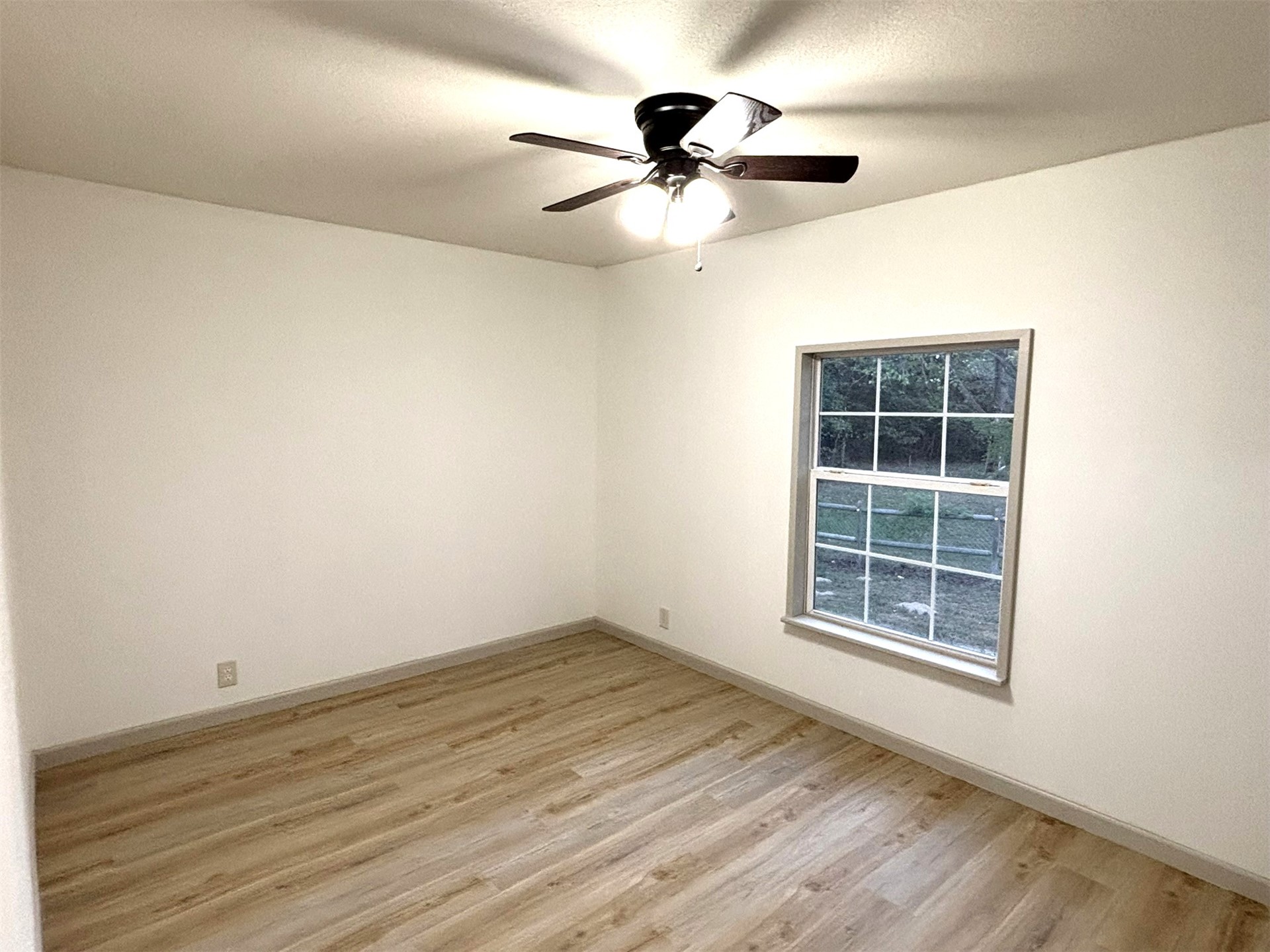 426098 Texanna Road Property Photo 40