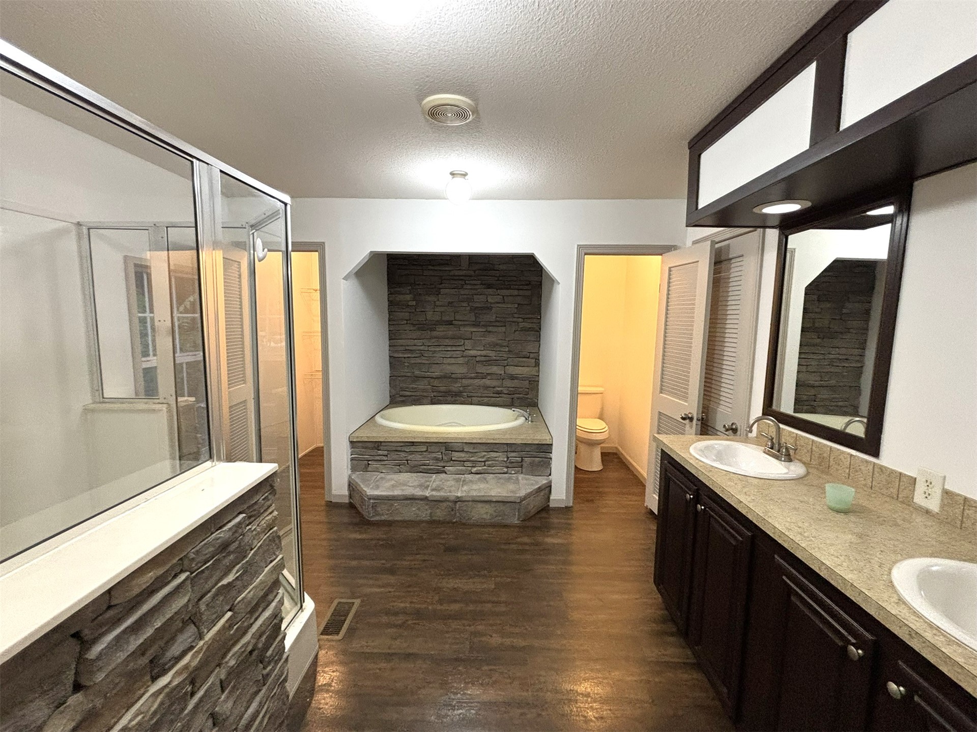 426098 Texanna Road Property Photo 48