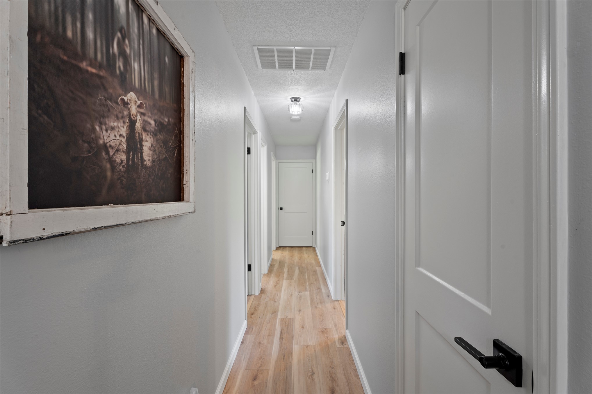 1014 S Sycamore Drive Property Photo 12