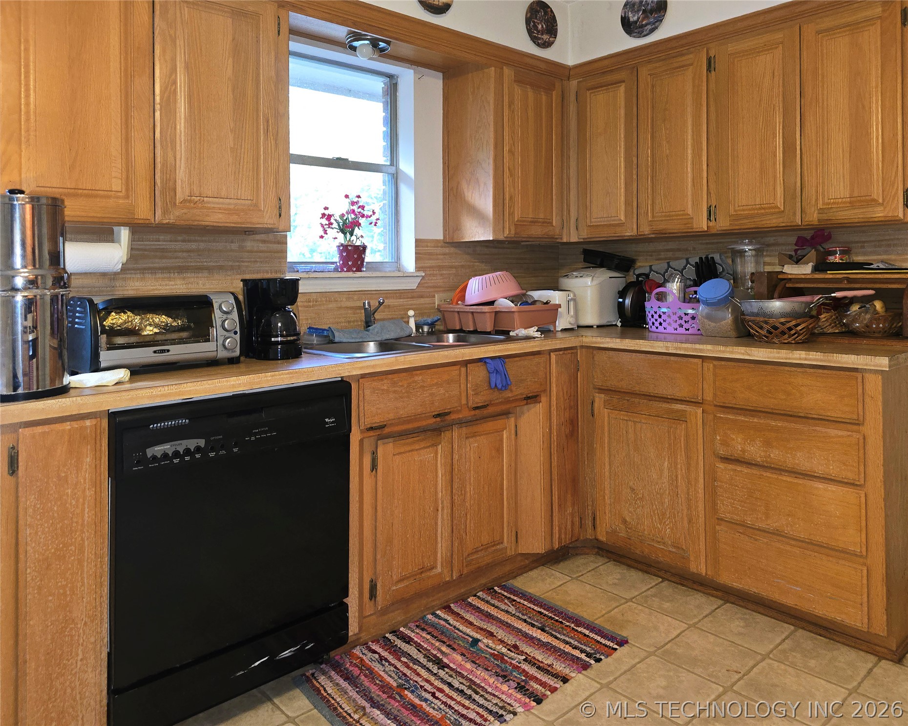 1105 Stidham Property Photo 4