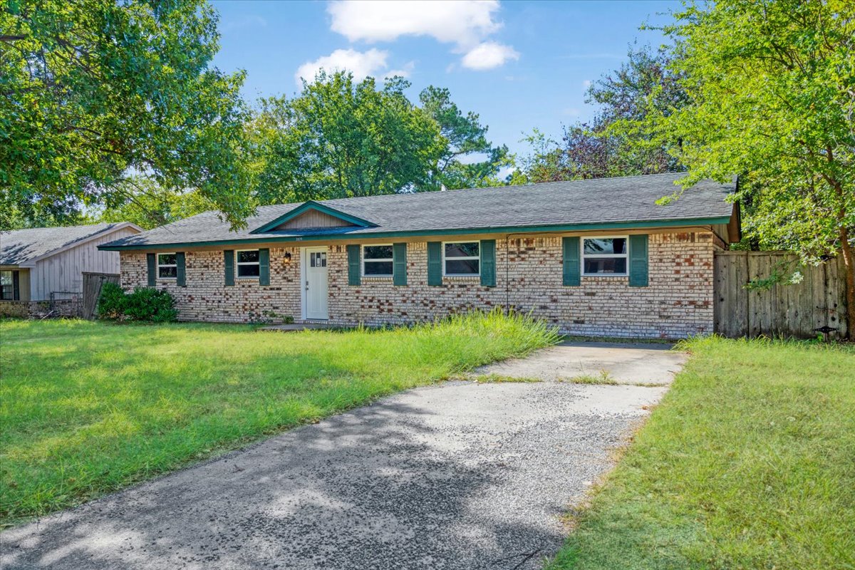 3609 Dana Property Photo 1