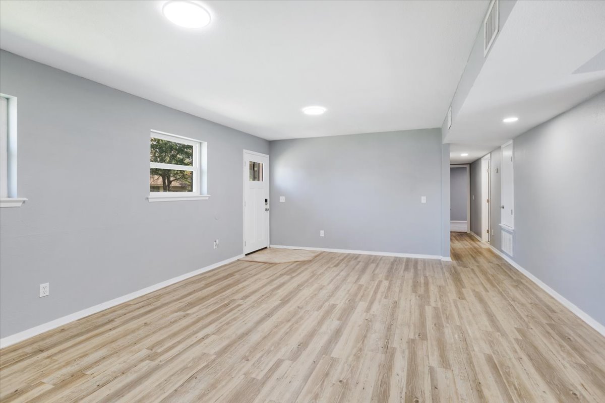 3609 Dana Property Photo 5