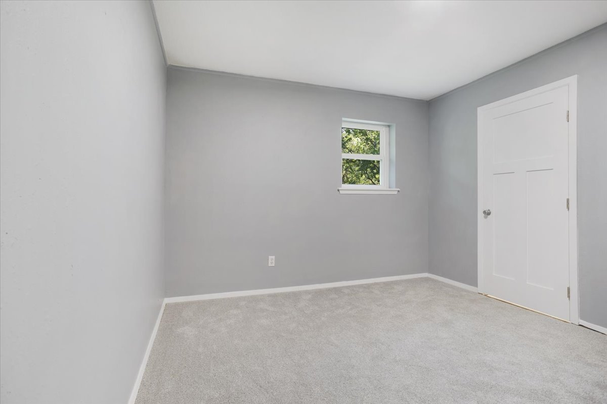 3609 Dana Property Photo 13