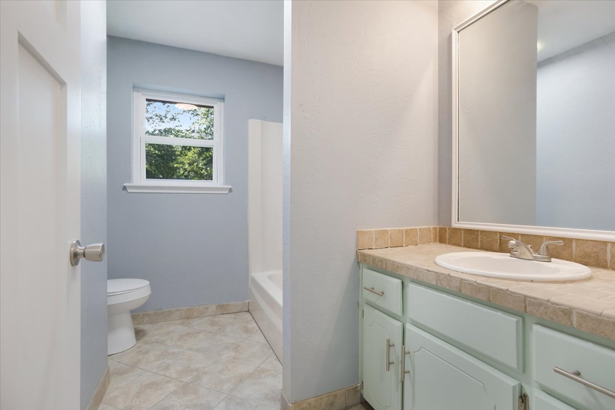 3609 Dana Property Photo 17
