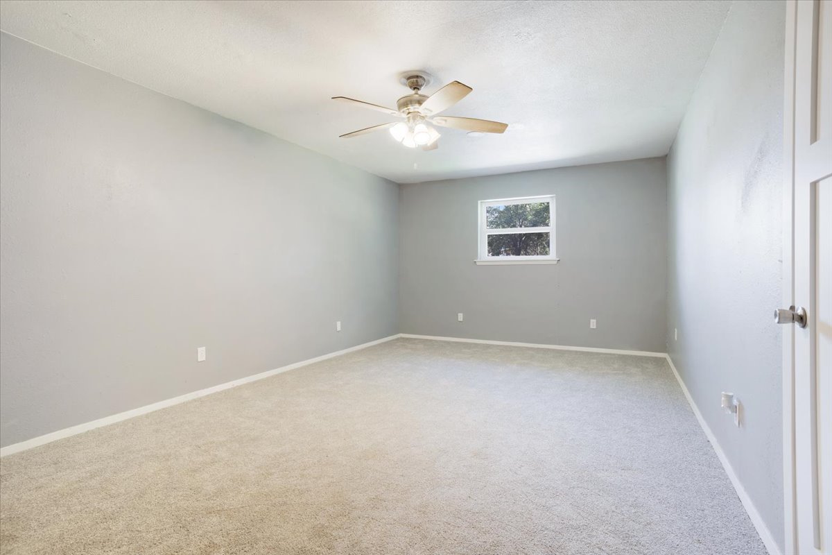 3609 Dana Property Photo 19