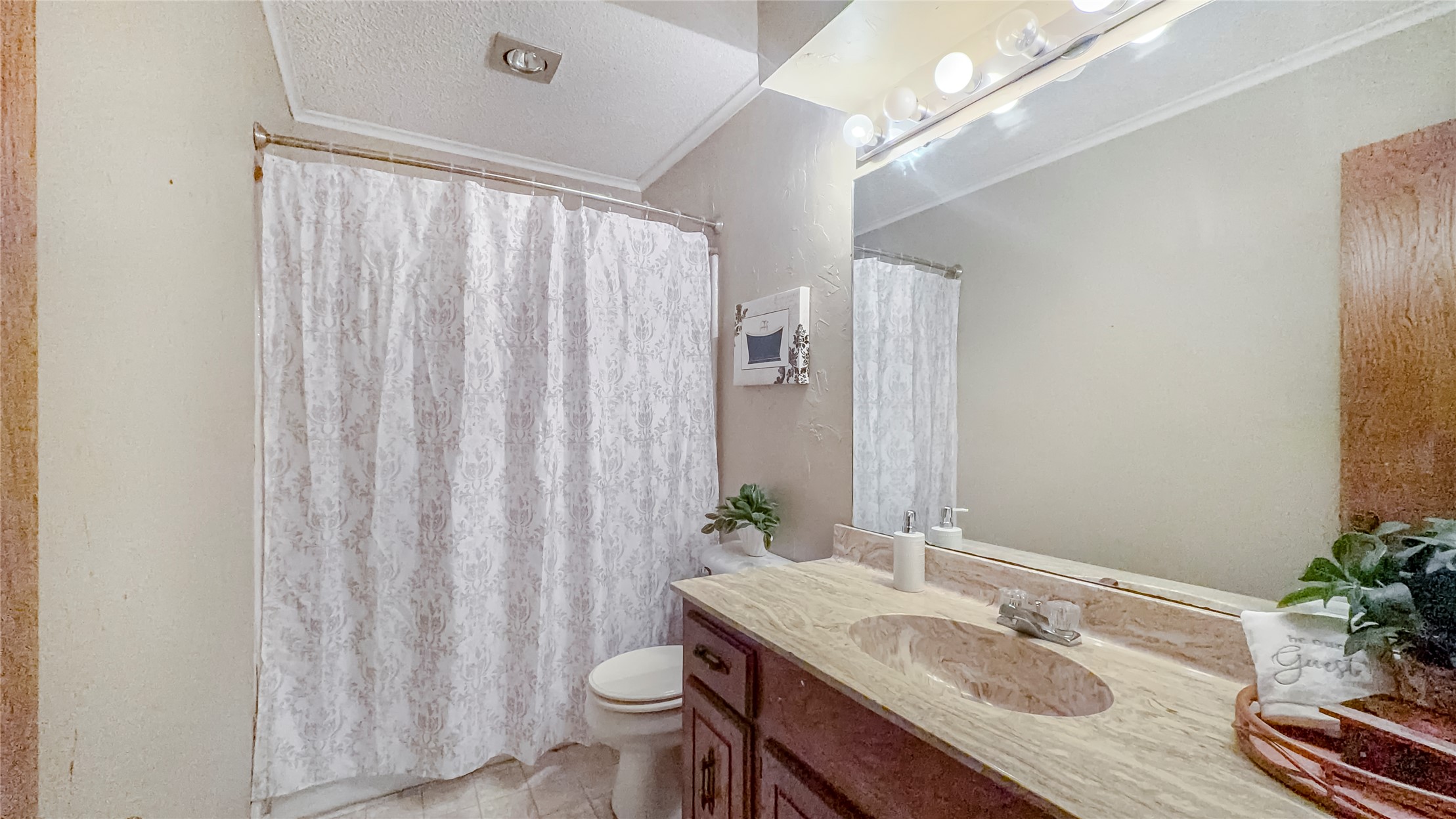 1319 Brookhaven Property Photo 24