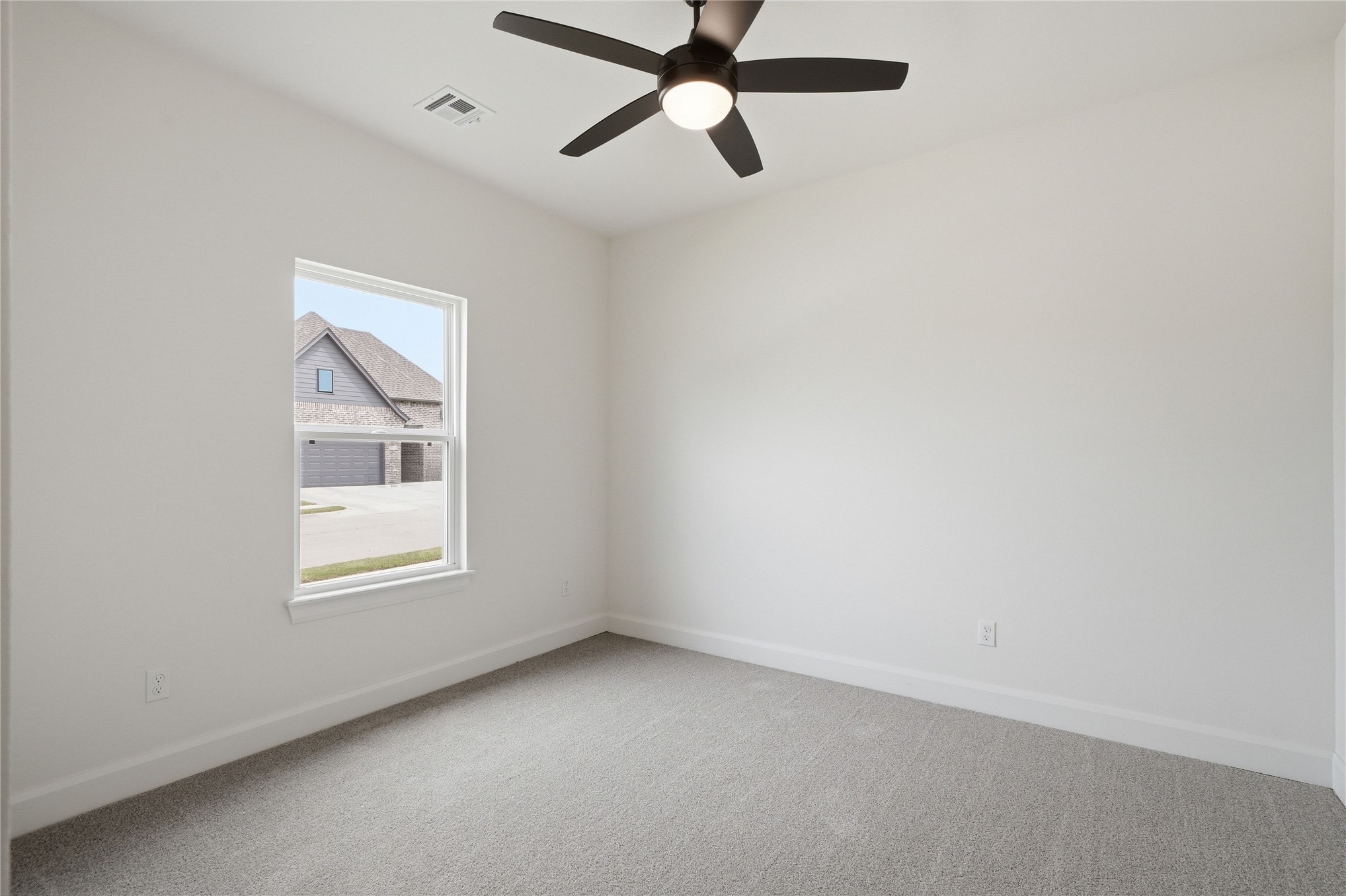 1219 N Elder Avenue Property Photo 30