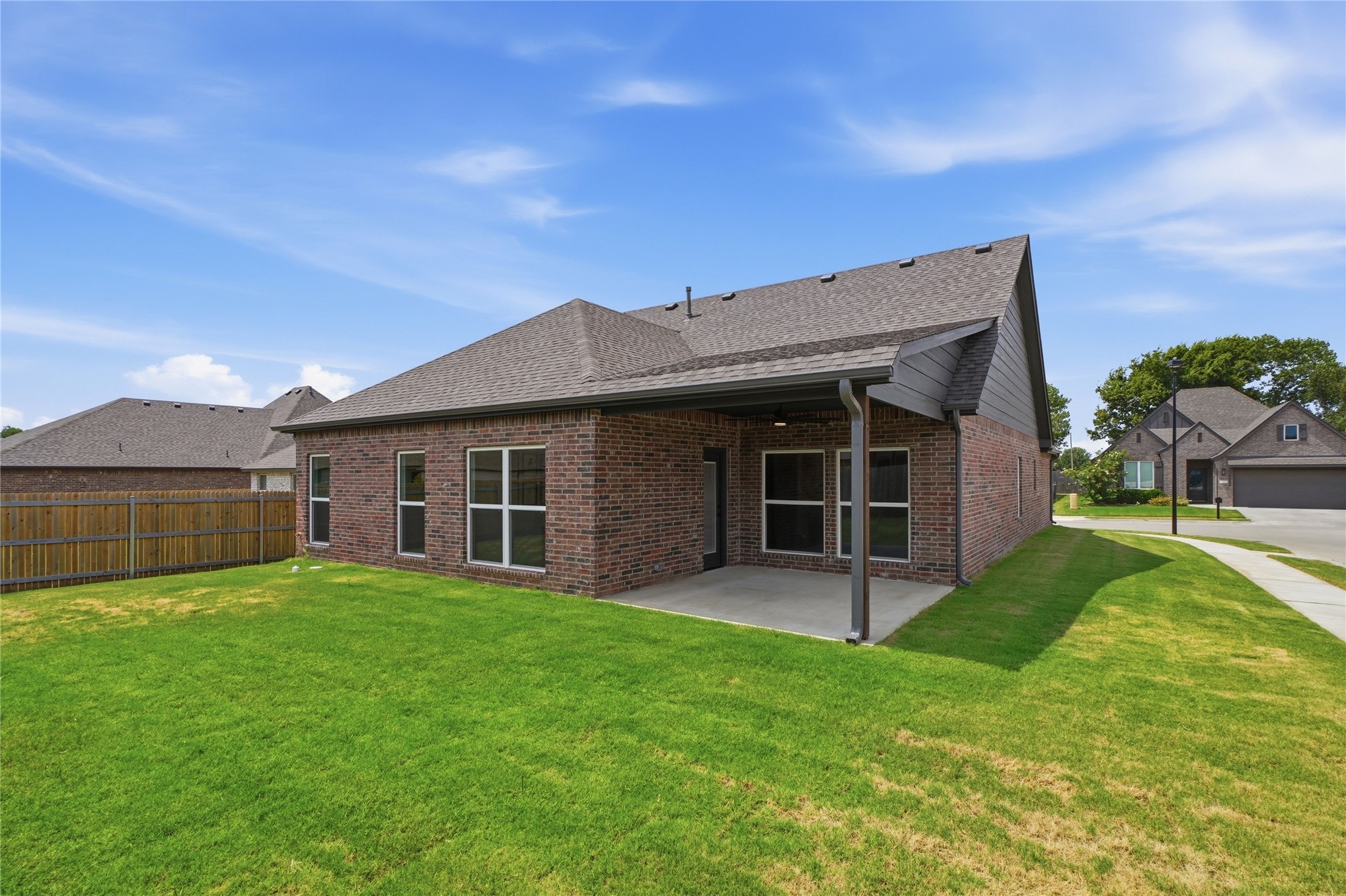 1219 N Elder Avenue Property Photo 44