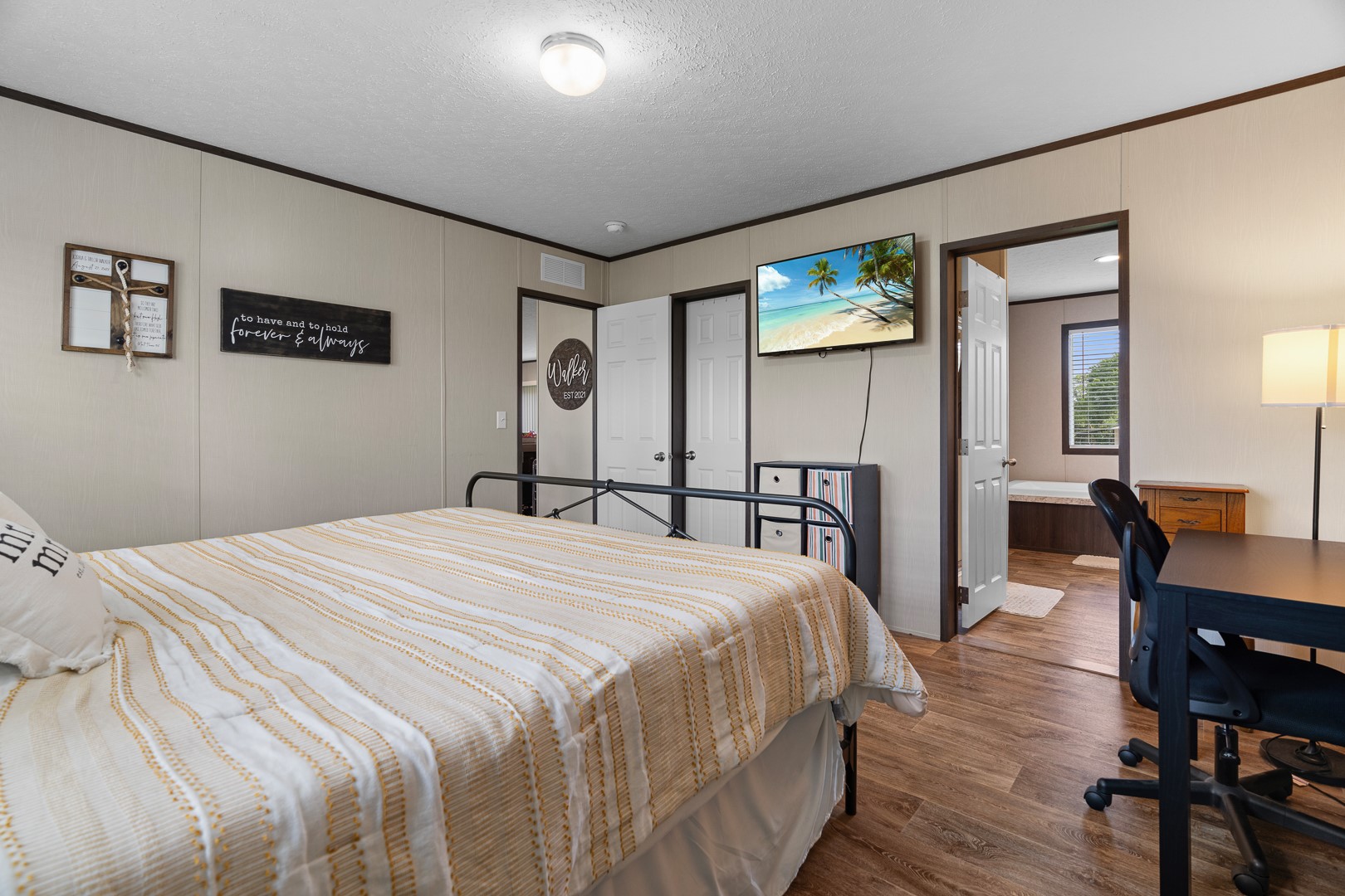 5941 Feather Street Property Photo 17