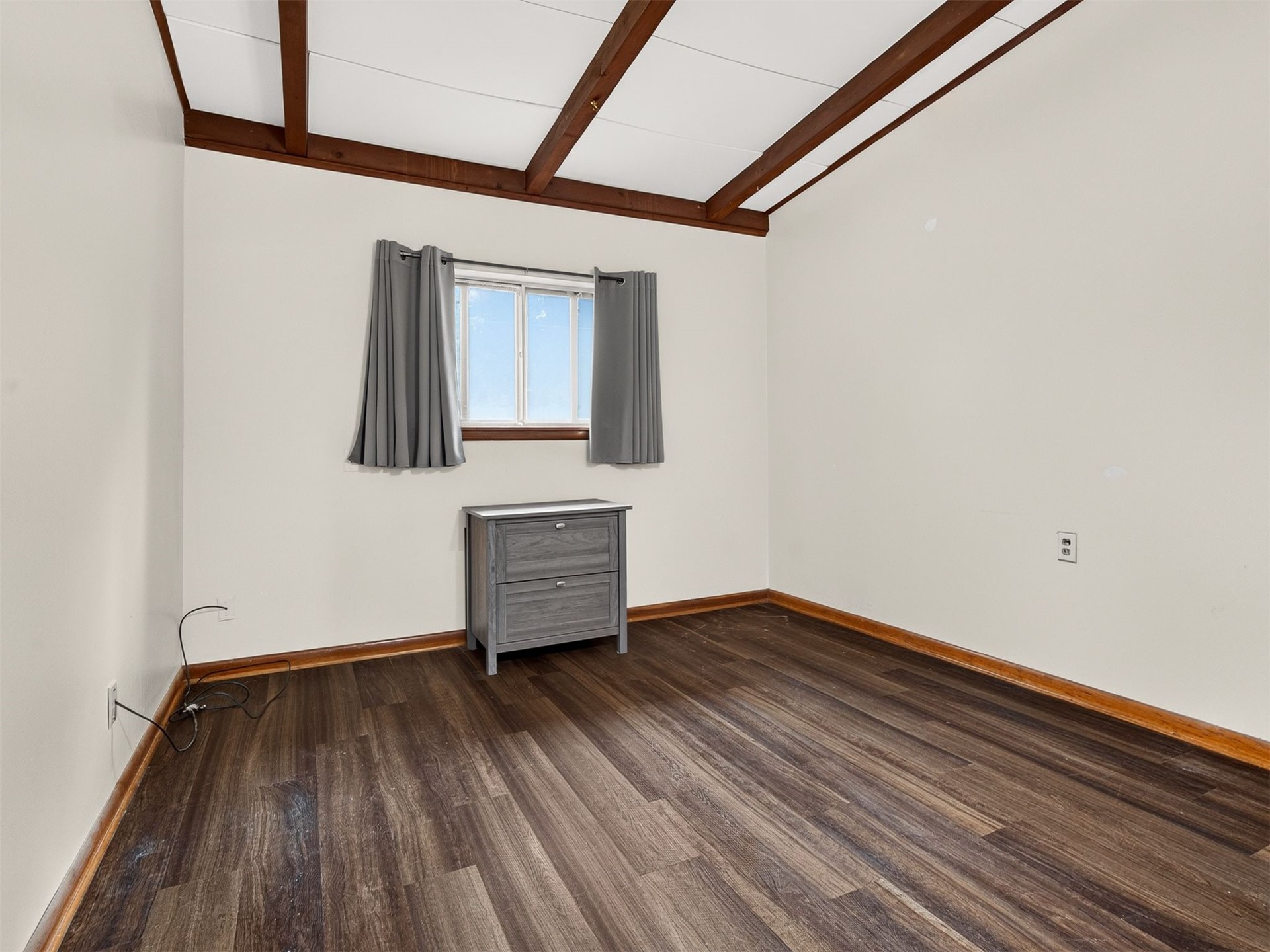 825 N Vancouver Avenue Property Photo 31