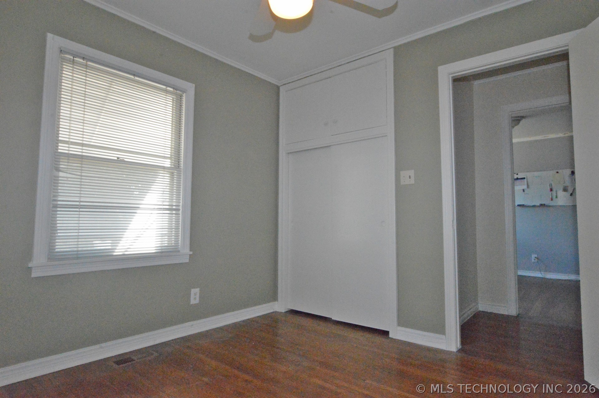 1432 E 50th Street Property Photo 22